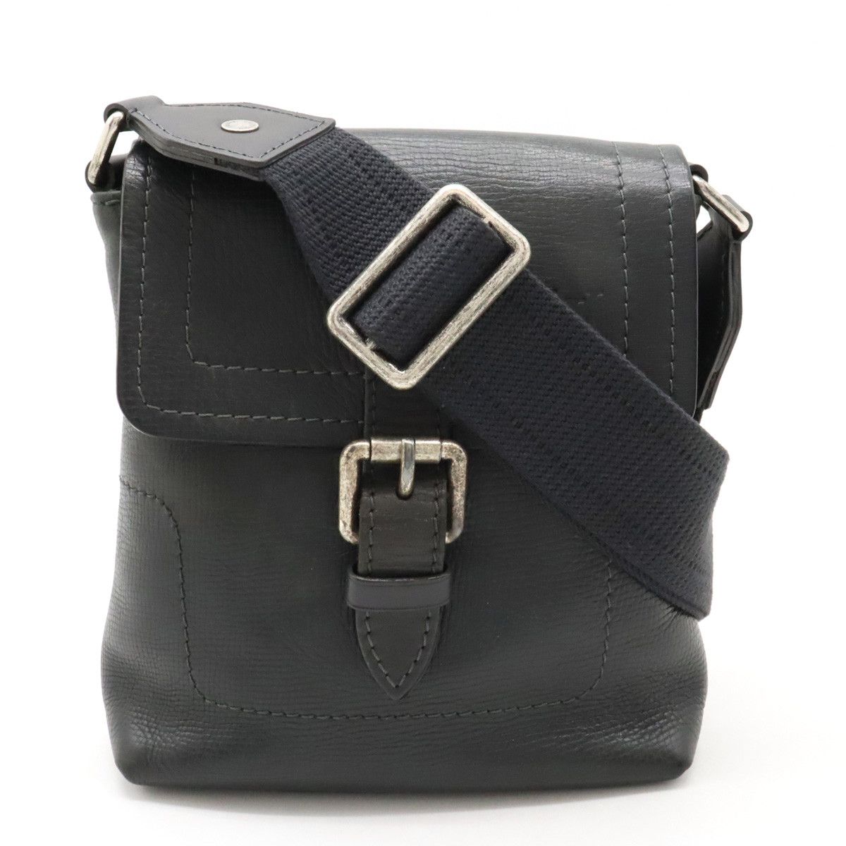 Louis Vuitton Louis Vuitton Louis Vuitton Yuma Leather Shoulder Bag M97024 Leather Crossbody Bag M97024 Size ONE SIZE - 1 Thumbnail
