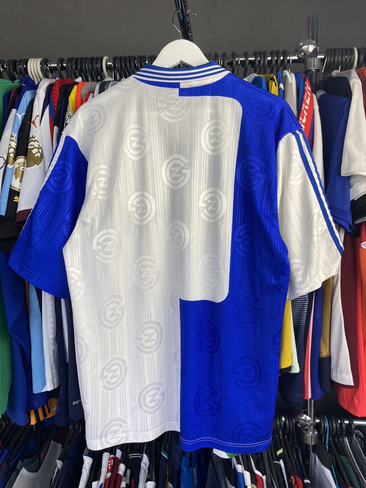 Adidas 1997/98 ADIDAS GRASSHOPPERS ZURICH SOCCER FOOTBALL JERSEY Size US L / EU 52-54 / 3 - 2 Thumbnail