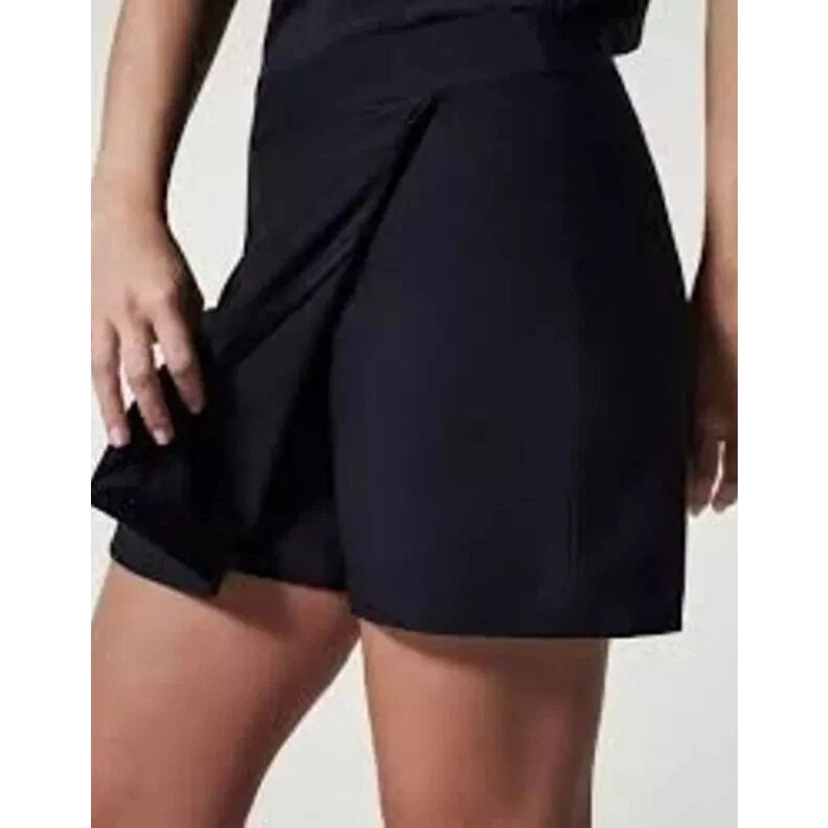 Spanx NWT SPANX Black 6" SUNSHINE Pull On SKORTS Womens LARGE Size 32" / US 10 / IT 46 - 4 Thumbnail