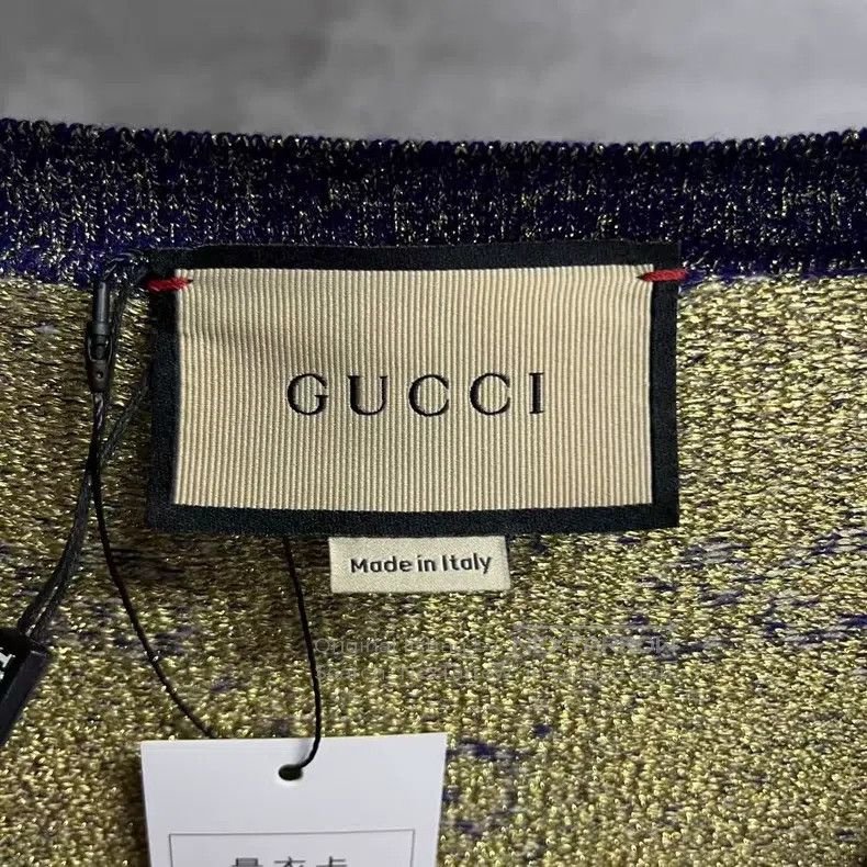 Gucci Gucci Blue jacquart pattern button V-neck stitching woolle Size L / US 10 / IT 46 - 3 Thumbnail