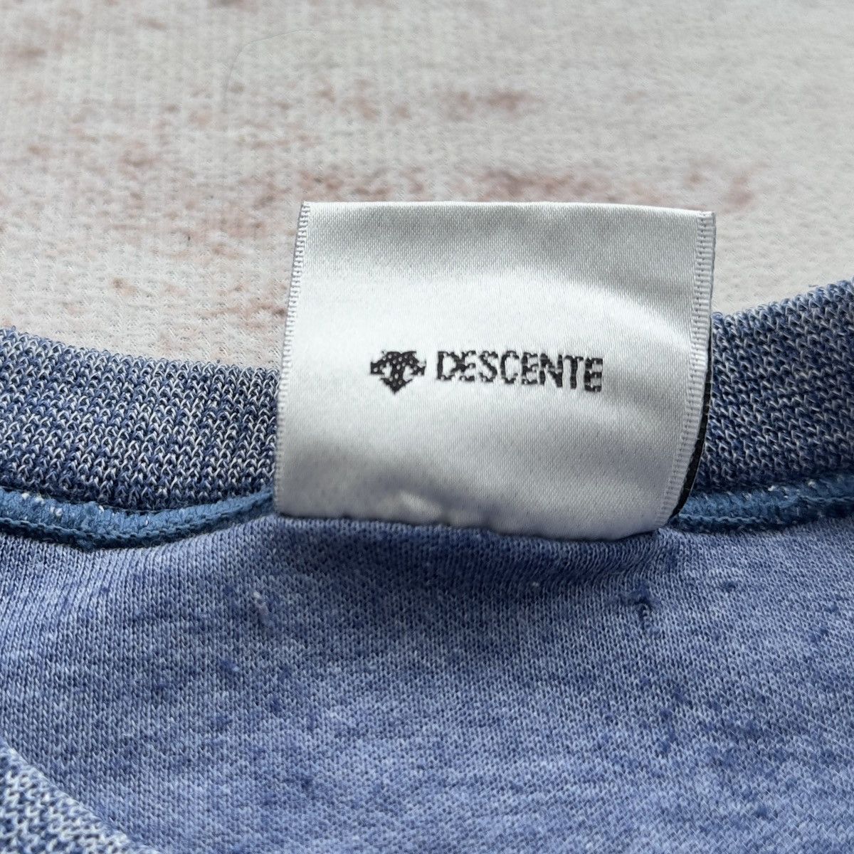 Descente VINTAGE DESCENTE NCAA CREW NECK SWEATSHIRT BLUE Size US L / EU 52-54 / 3 - 5 Thumbnail