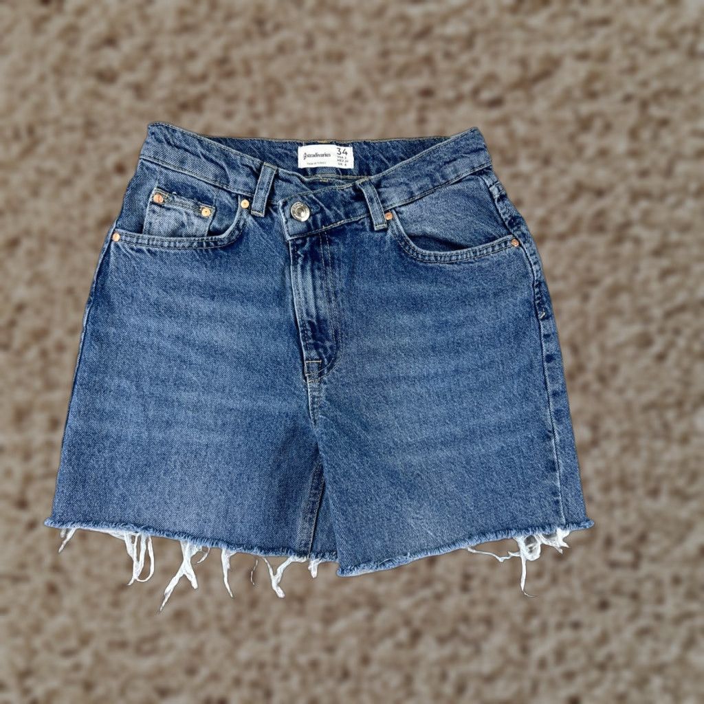 Stradivarius Stradivarius Shorts Womens Blue Denim Jean Cutoff Mid Rise Cotton Stretch 23x4 2 Size 26" / US 2 / IT 38 - 1 Thumbnail