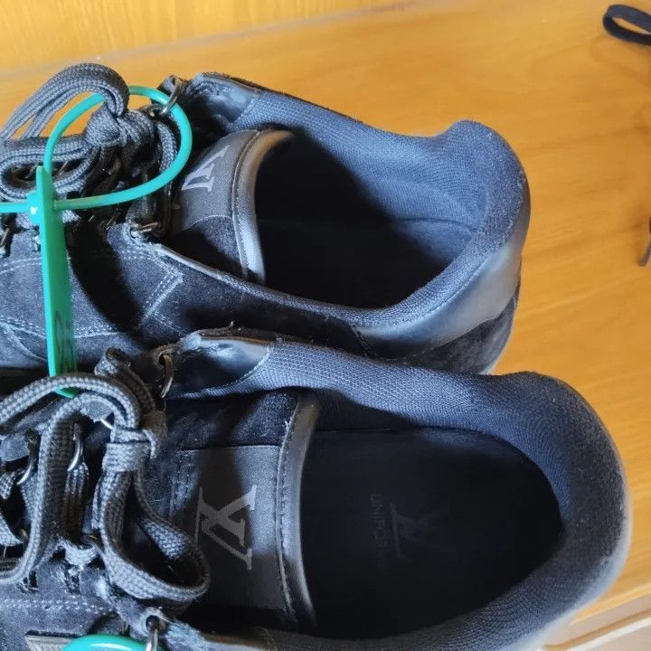 Louis Vuitton Louis Vuitton Black Trainer Sneakers -2508 Size US 8 / EU 41 - 7 Thumbnail