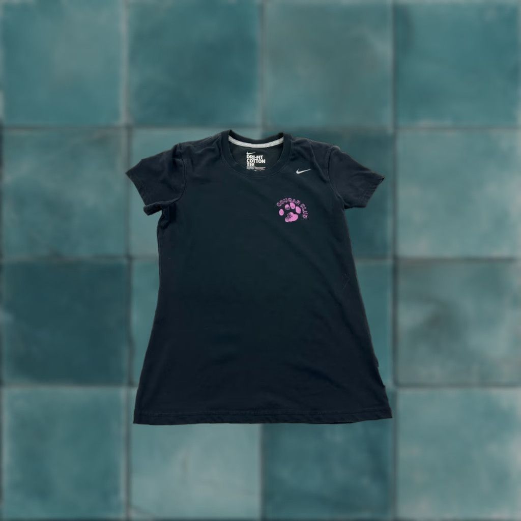 Nike Nike Dri-Fit Shirt Womens Medium Black Graphic Print Cougar Club Dog Paw Activewear Tee Crew Neck Size M / US 6-8 / IT 42-44 - 1 Thumbnail