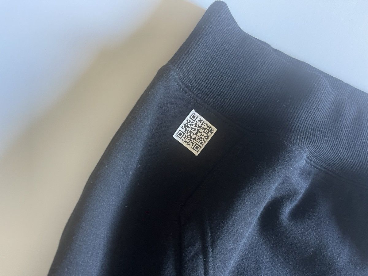 Other Graceful Faith Fashions - Exclusive Black Hoodie Large Size US L / EU 52-54 / 3 - 5 Thumbnail
