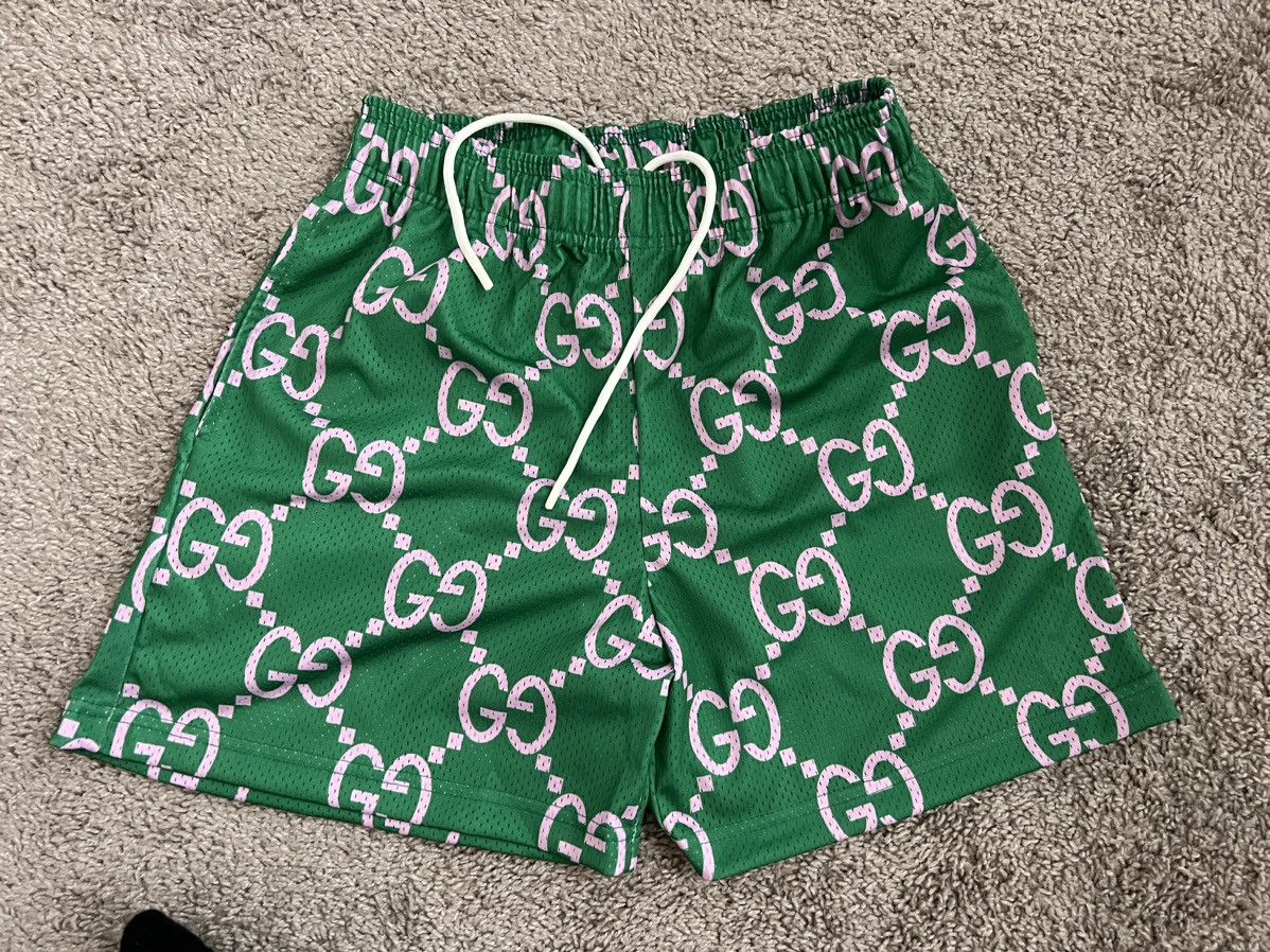 Bravest Studios GG shops Shorts Green