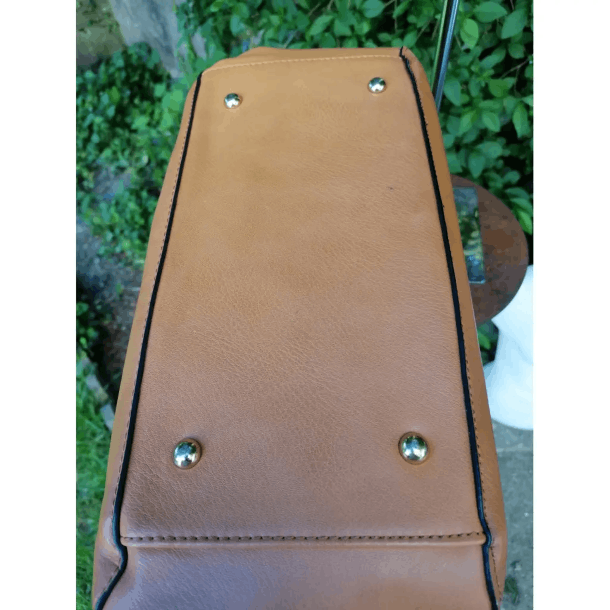 Other David Jones Tan Handbag – Structured Design, Used Condition Size ONE SIZE - 9 Thumbnail