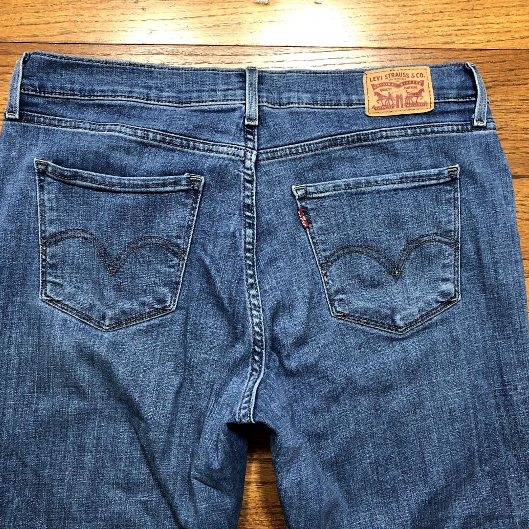 Levi's Levi's Jeans Womens Tag 14 x 32 Inseam Bootcut Medium Blue Denim Classic Size 36" / US 14 / IT 50 - 3 Thumbnail