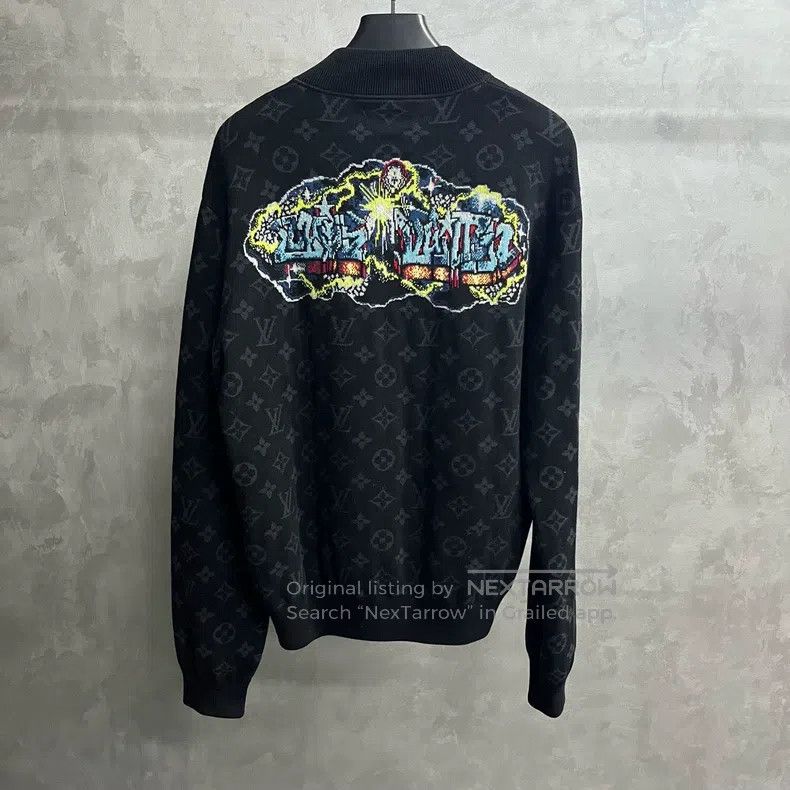 Louis Vuitton Louis Vuitton Black full-print zip waist jacket Size US L / EU 52-54 / 3 - 5 Thumbnail