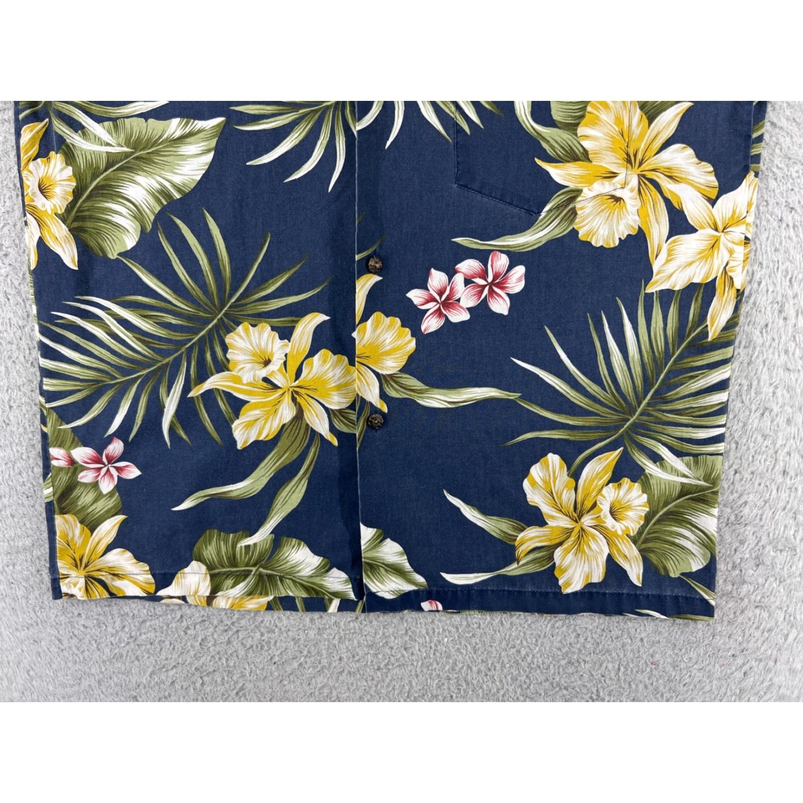 Vintage VINTAGE Royal Creations Hawaiian Shirt Mens Button-Up Dark Blue Floral Palm Plumeria Poly Blend M Short Sleeve Collared Casual Beach Aloha 70s 80s Size US M / EU 48-50 / 2 - 5 Thumbnail