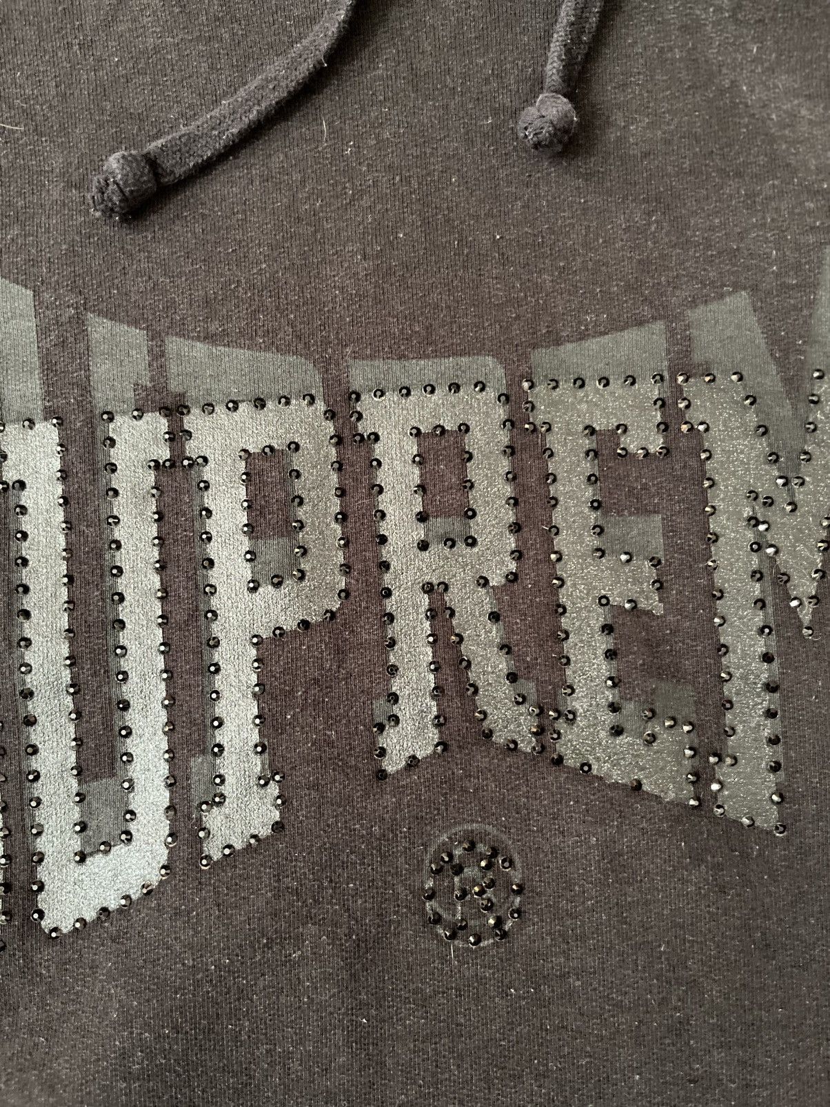 Supreme Supreme Rhinestone Shadow Hooded Sweatshirt Size US XL / EU 56 / 4 - 3 Thumbnail