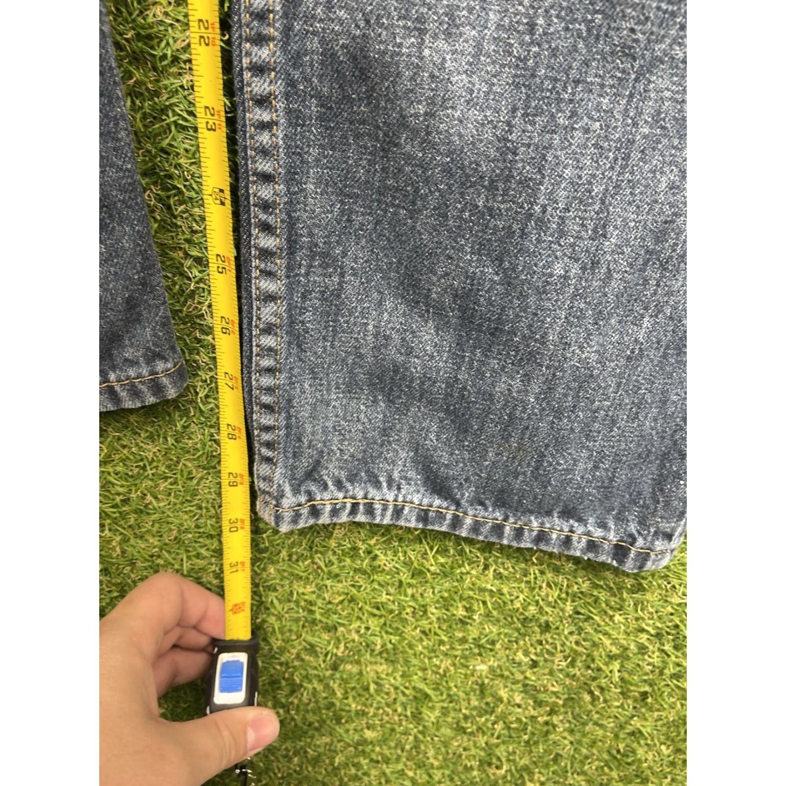 Levi's VINTAGE Levi's Jeans 550 Relaxed Taper Dark Wash Whisker Fade Denim 36x31 Mens 90s Workwear Casual Size US 36 / EU 52 - 5 Thumbnail