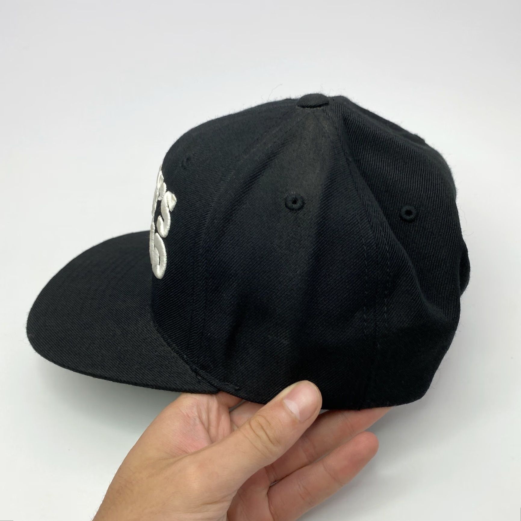 Vintage VINTAGE Yupoong Trucker Hat Unisex Adults Adjustable Black WEED SMOKERS WAYNES WORLD SMOKING KUSH CANABIS ETS FW WEED LEAF JANES ADDICTION CASUAL Size ONE SIZE - 4 Thumbnail