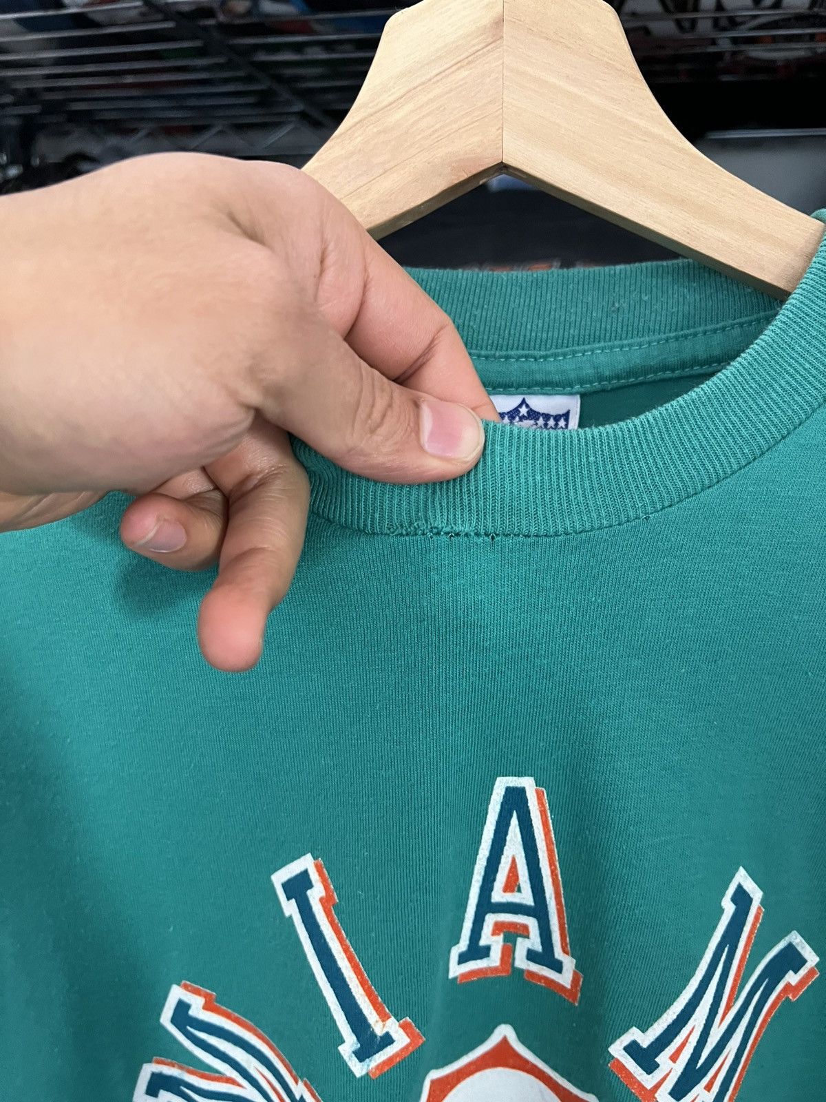 NFL 1997 Team NFL Miami Dolphins Super Bowl Logo Tee Size US L / EU 52-54 / 3 - 5 Thumbnail