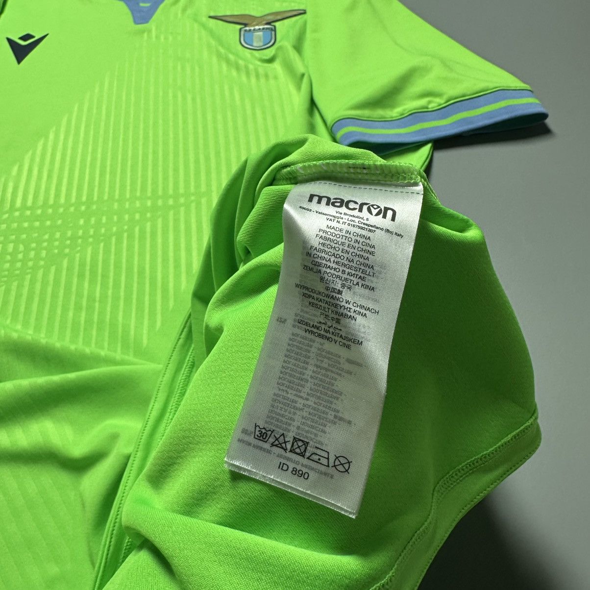 Macron LAZIO MACRON 2020/2021 FOOTBALL AWAY JERSEY #17 IMMOBILE Size US XL / EU 56 / 4 - 13 Thumbnail