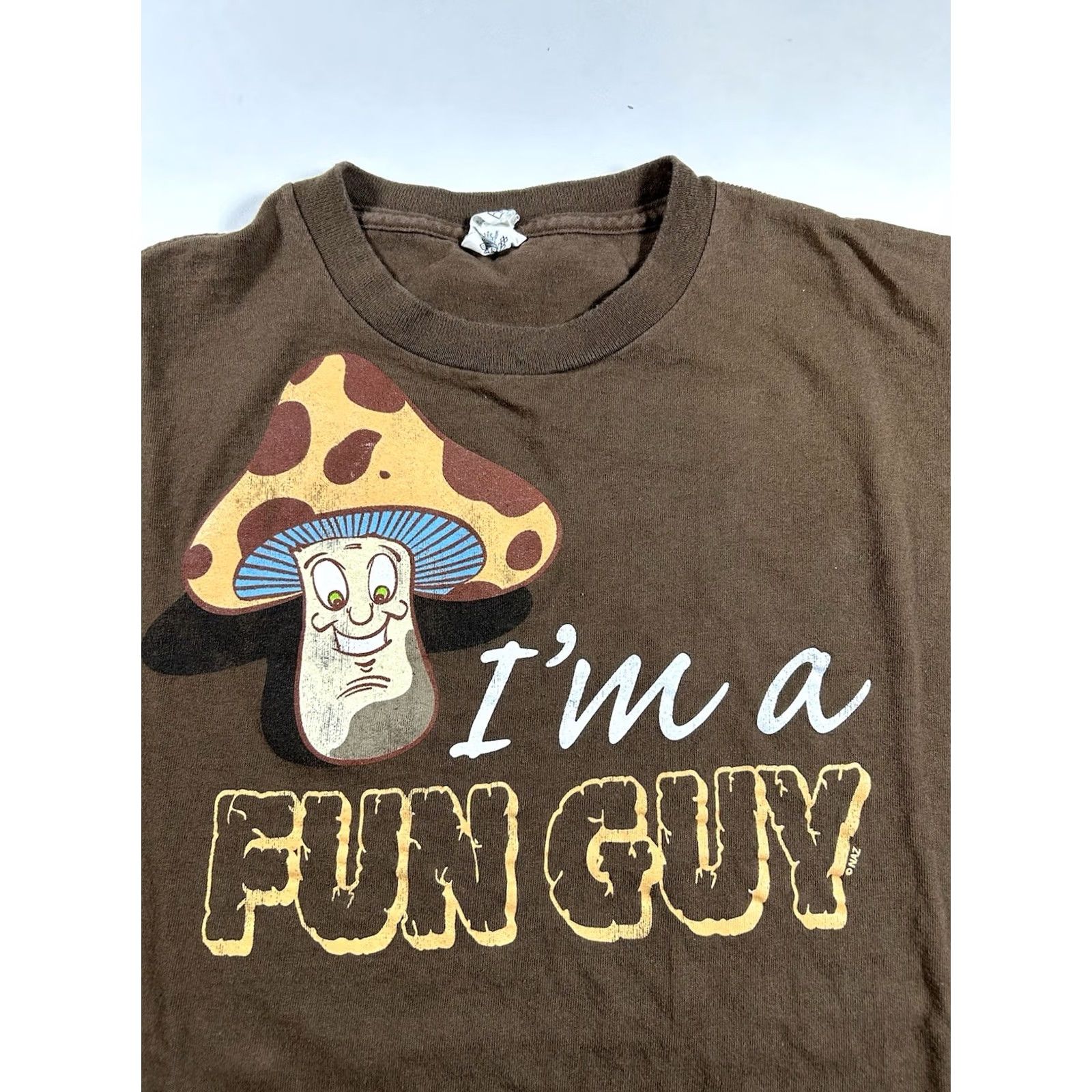 Delta Brown Fun Guy Graphic Shirt Short Sleeve Delta Pro Weight Large Mens 00s Y2k Size US L / EU 52-54 / 3 - 2 Thumbnail