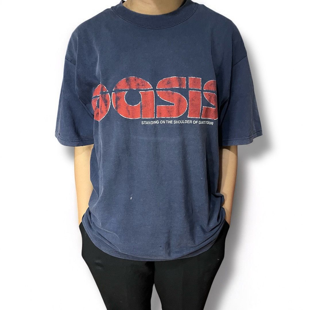 Band Tees × Vintage Oasis standing on the shoulder of giants tour Size US L / EU 52-54 / 3 - 1 Thumbnail