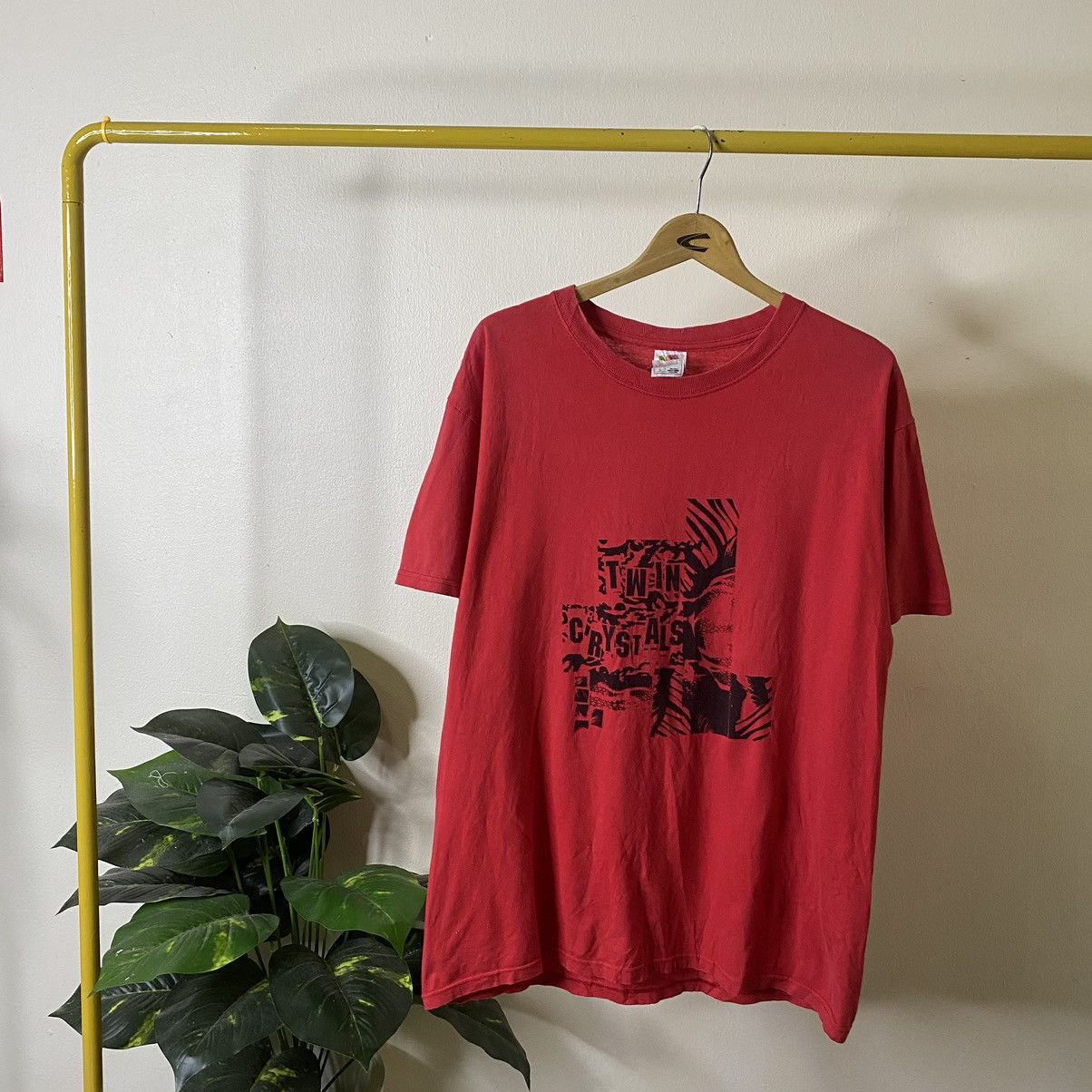 Band Tees Vintage 2000s Twin Crystals Canadian Punk Band Rare Tee Size US L / EU 52-54 / 3 - 1 Thumbnail