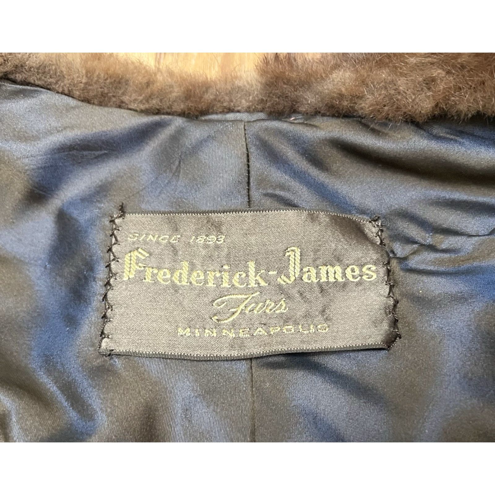 Vintage VINTAGE Frederick James Furs Brown Mink Stole Cape Shawl Women Mink Stole Eveningwear Size ONE SIZE - 5 Thumbnail
