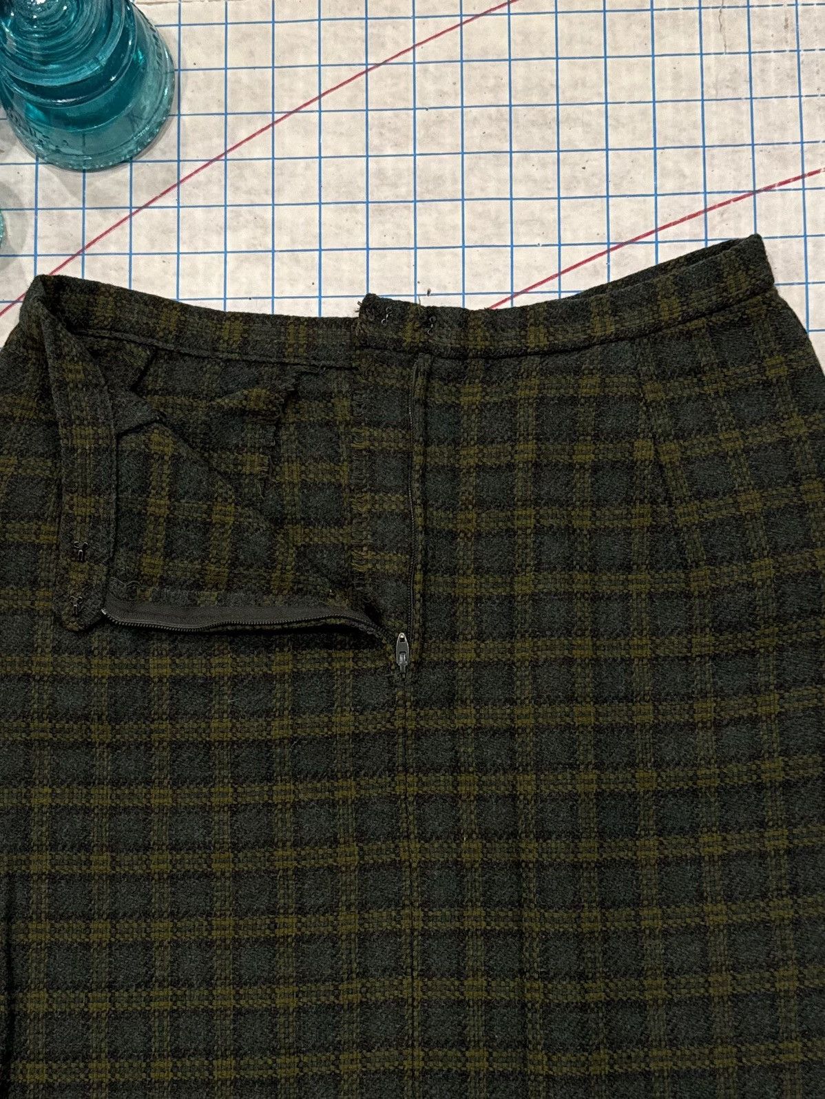 Pendleton Vintage Pendleton Wool Plaid Skirt Size 16 Made in USA Green Size 38" / US 16 / IT 52 - 8 Thumbnail