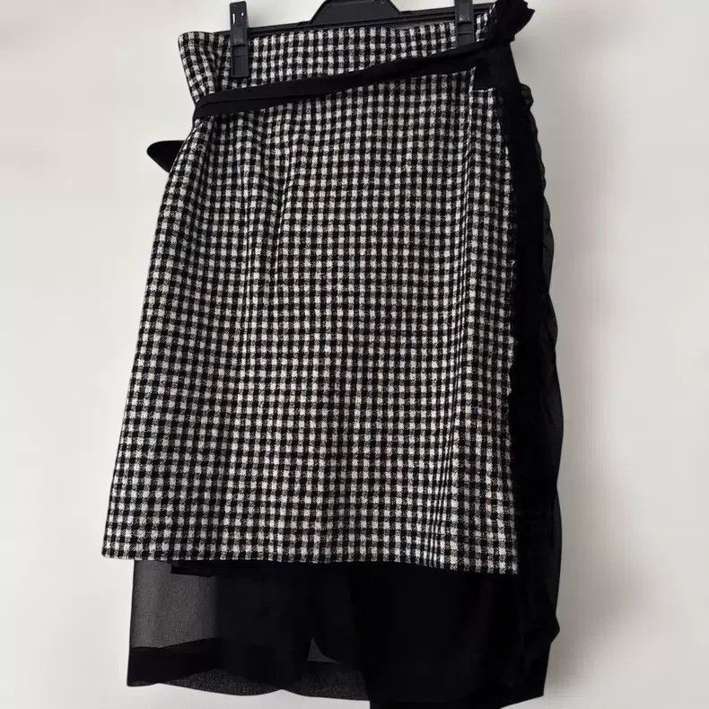 Comme des Garcons Comme Des Garcons size F Silk and Wool Tie Waist Skirt Size 23" - 4 Thumbnail