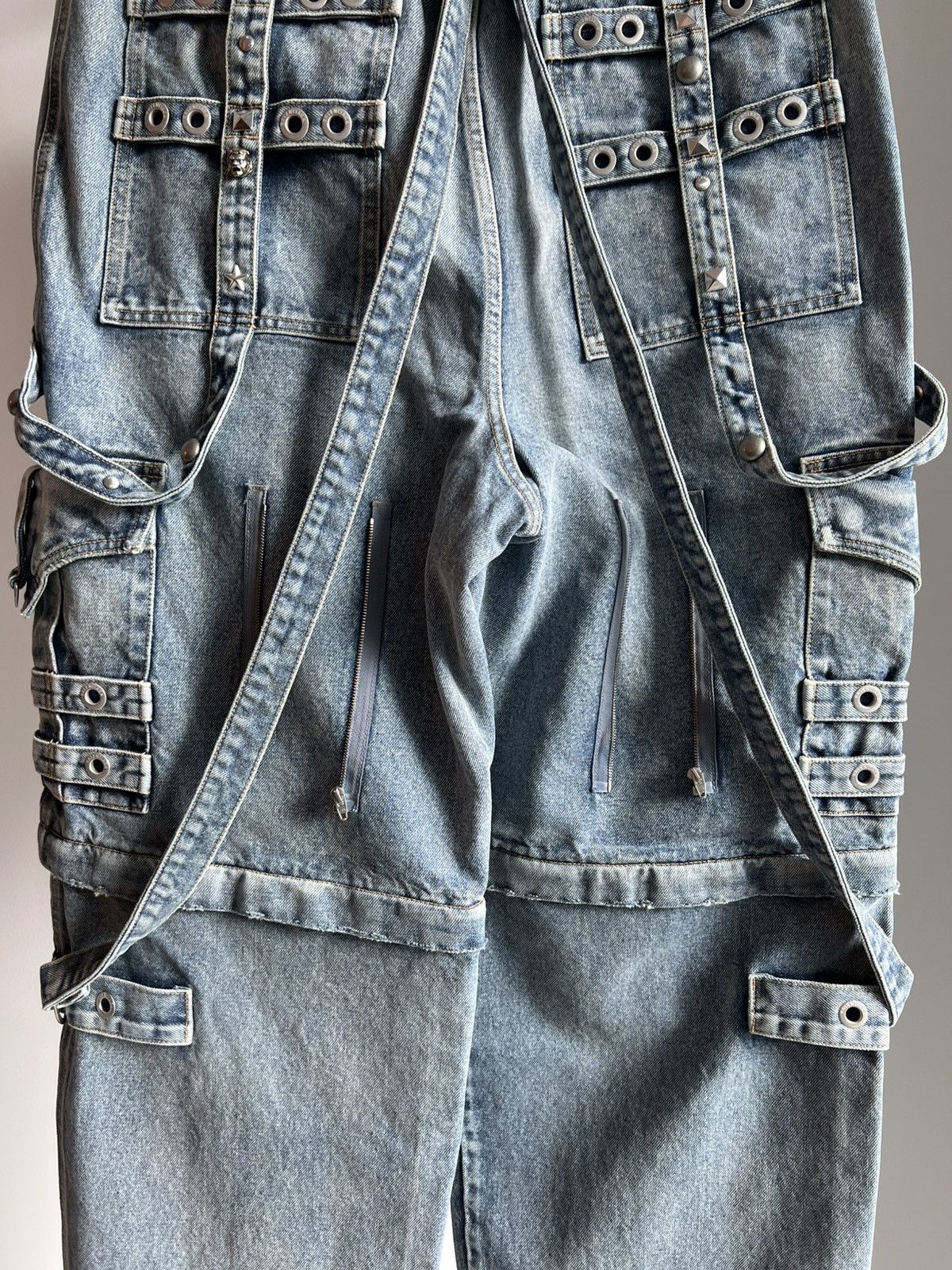 Balenciaga BALENCIAGA SPRING 22 ‘CLONES’ RAVER BAGGY DENIM PANTS Size US 33 - 19 Thumbnail