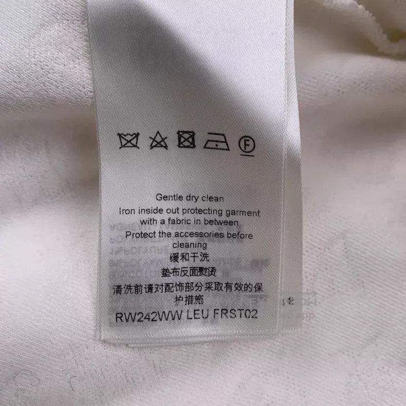 Louis Vuitton Louis Vuitton White dark print sweatshirt Size US S / EU 44-46 / 1 - 8 Thumbnail