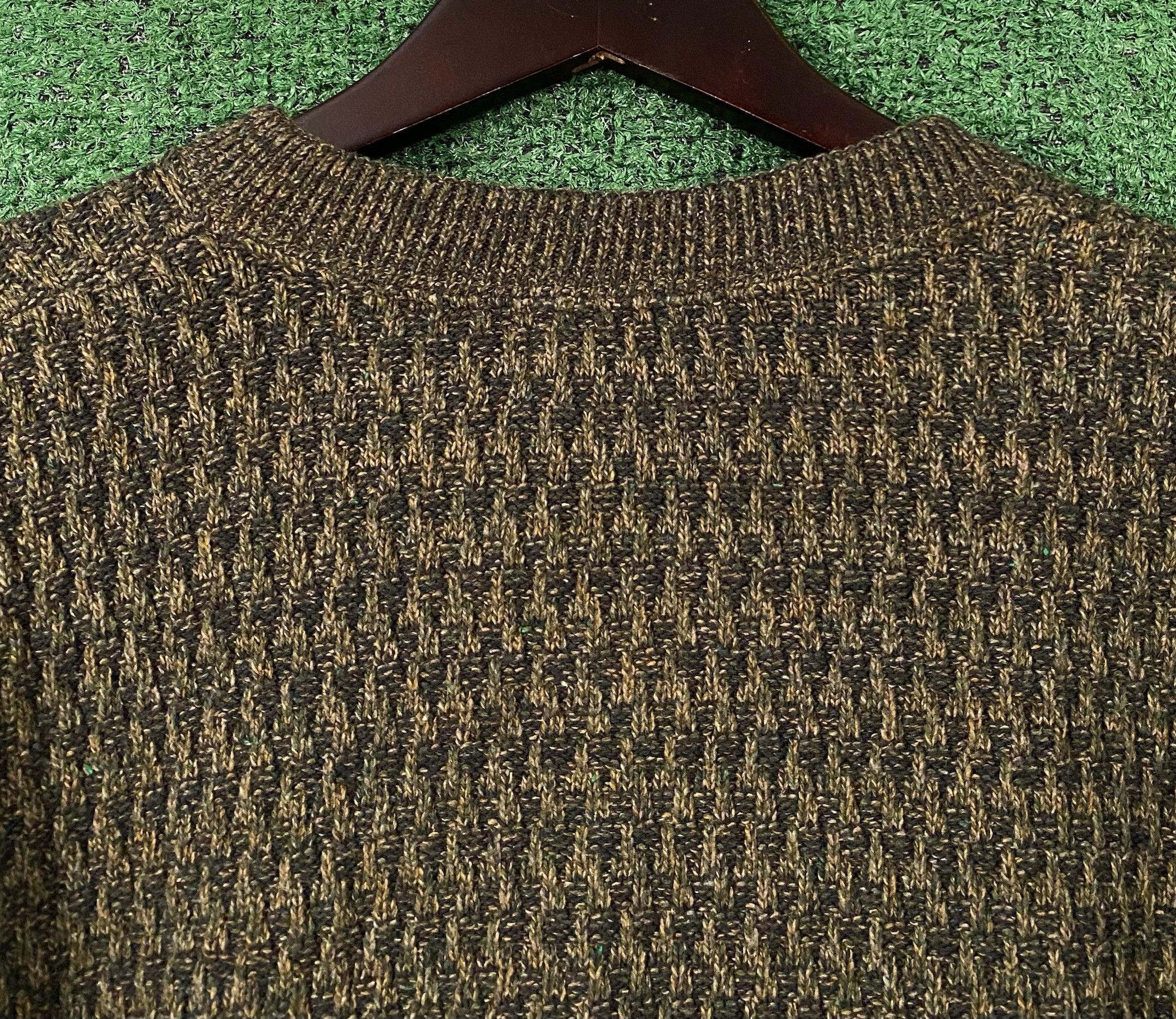 Bill Blass New Vintage Bill Blass Henley Patterned Knit Sweater XL Size US XL / EU 56 / 4 - 6 Thumbnail