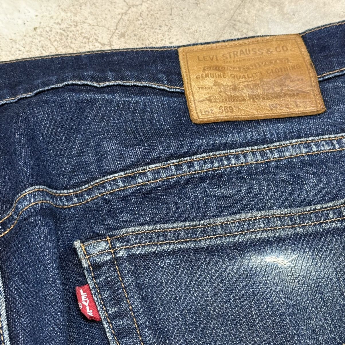 Levi's Levis 569 Big E Distressed Repaired Stretch Denim Pants Size US 35 - 14 Thumbnail
