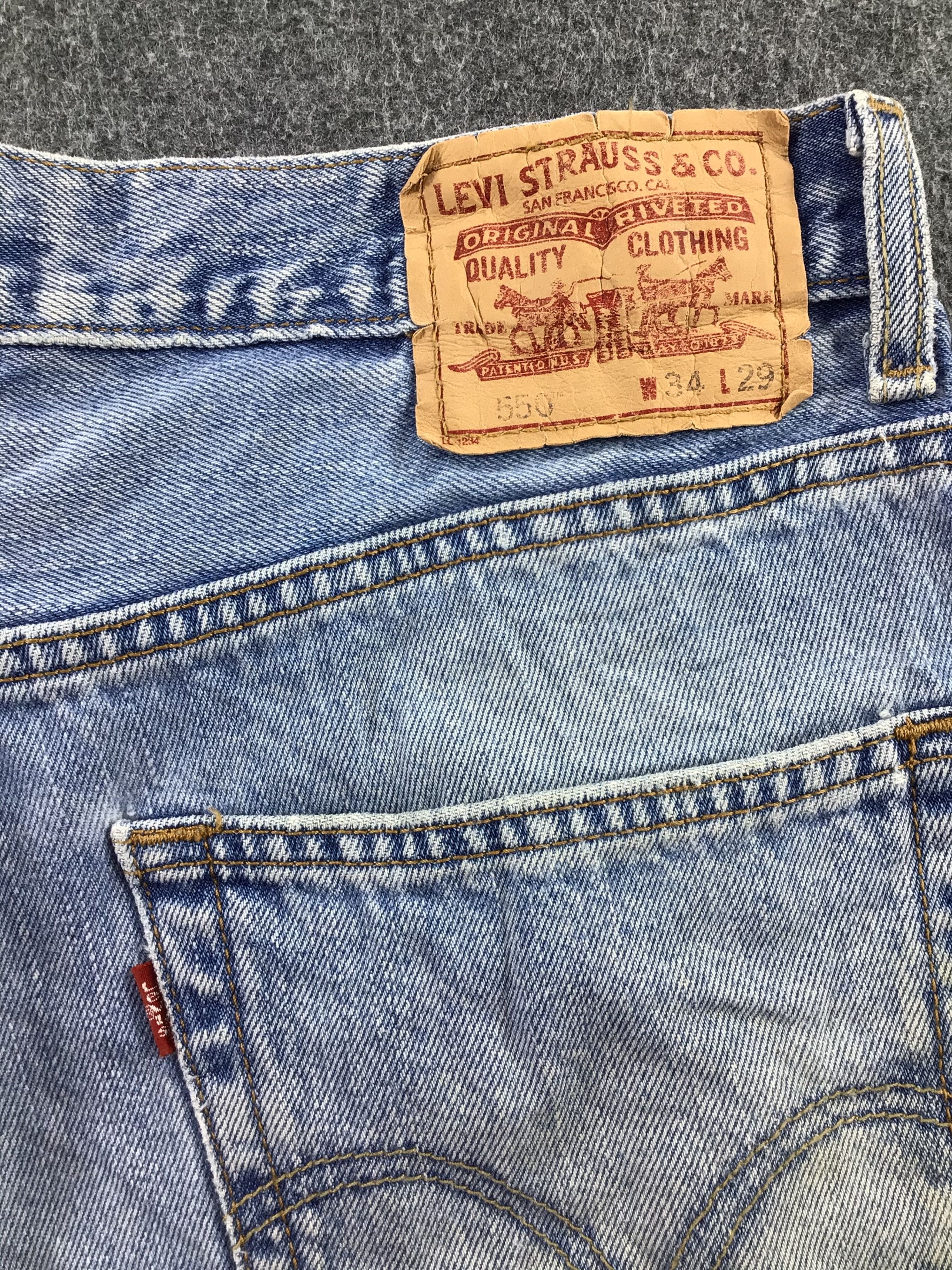 Levi's Vintage Levis 550 Jeans Medium Wash Denim KJ218 Size US 34 / EU 50 - 5 Thumbnail