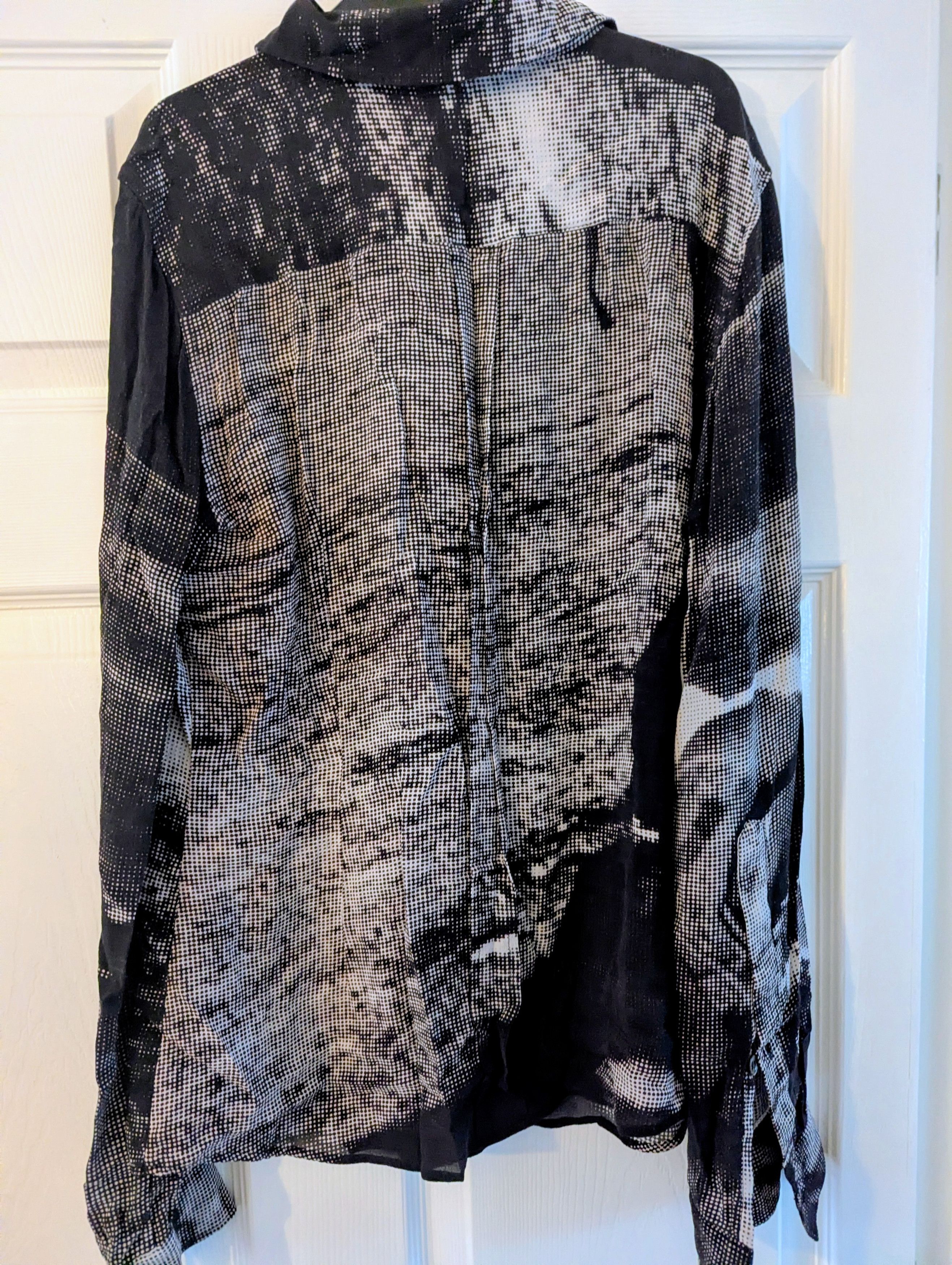Dolce & Gabbana Dolce and Gabbana Floral Silk Shirt 46 Size M / US 6-8 / IT 42-44 - 3 Thumbnail
