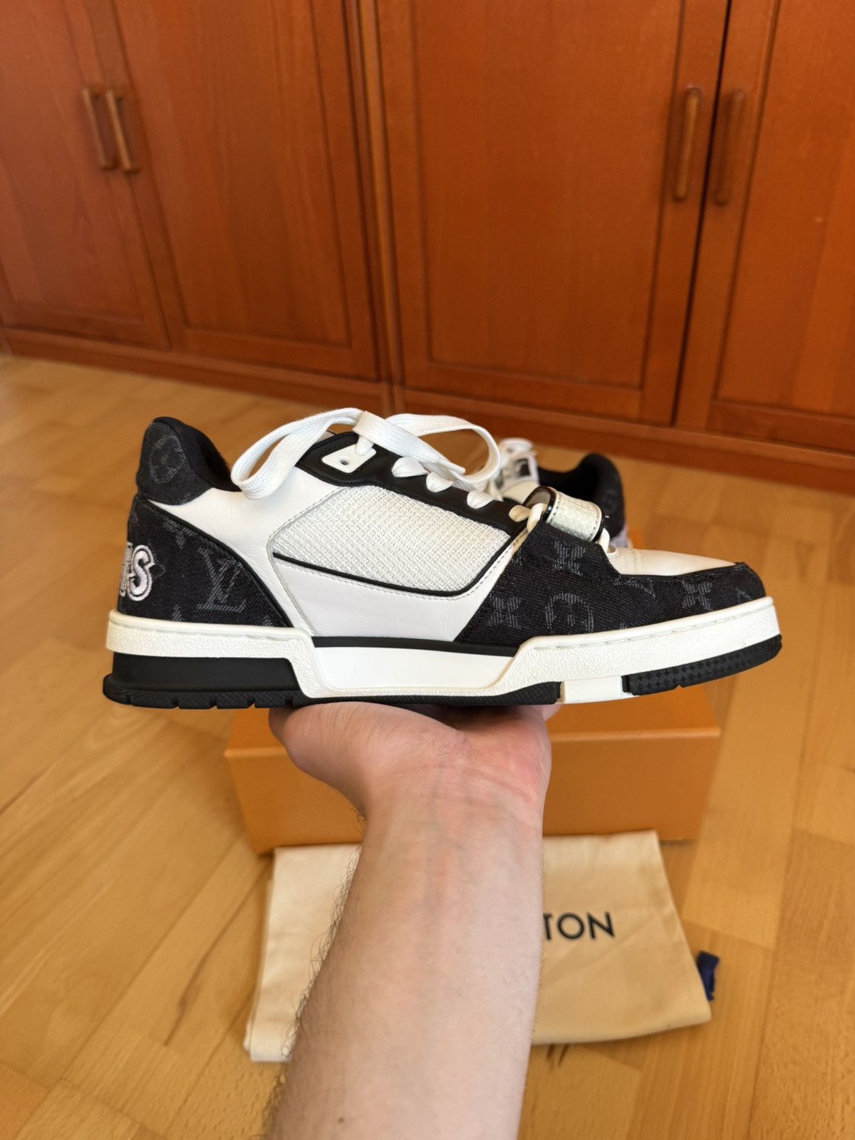 Louis Vuitton Louis Vuitton LV Trainer Velcro Strap Black Denim Size US 7.5 / EU 40-41 - 4 Thumbnail