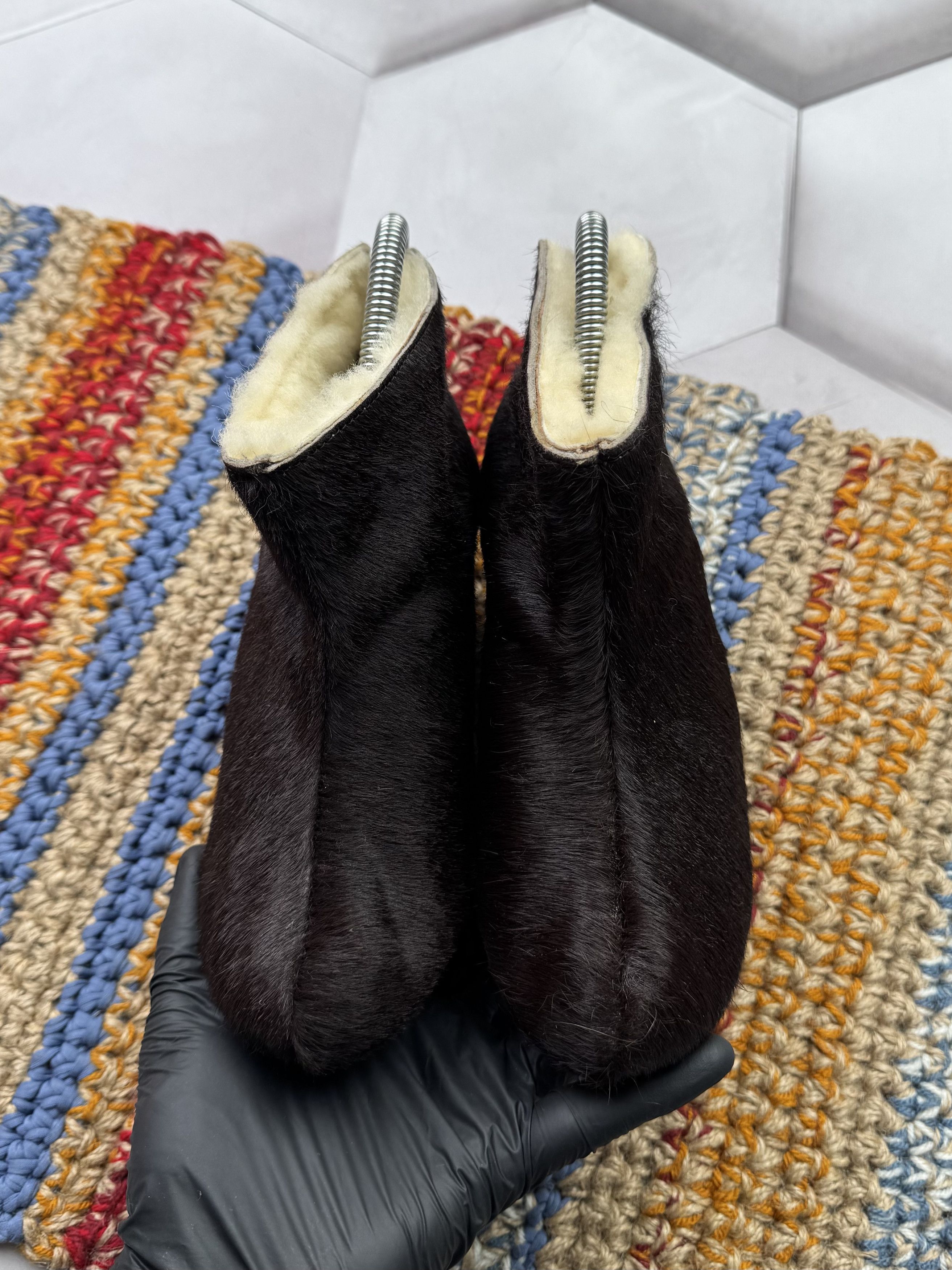 Vintage Vintage Real Fur Boots (E4) Size US 6 / IT 36 - 7 Thumbnail