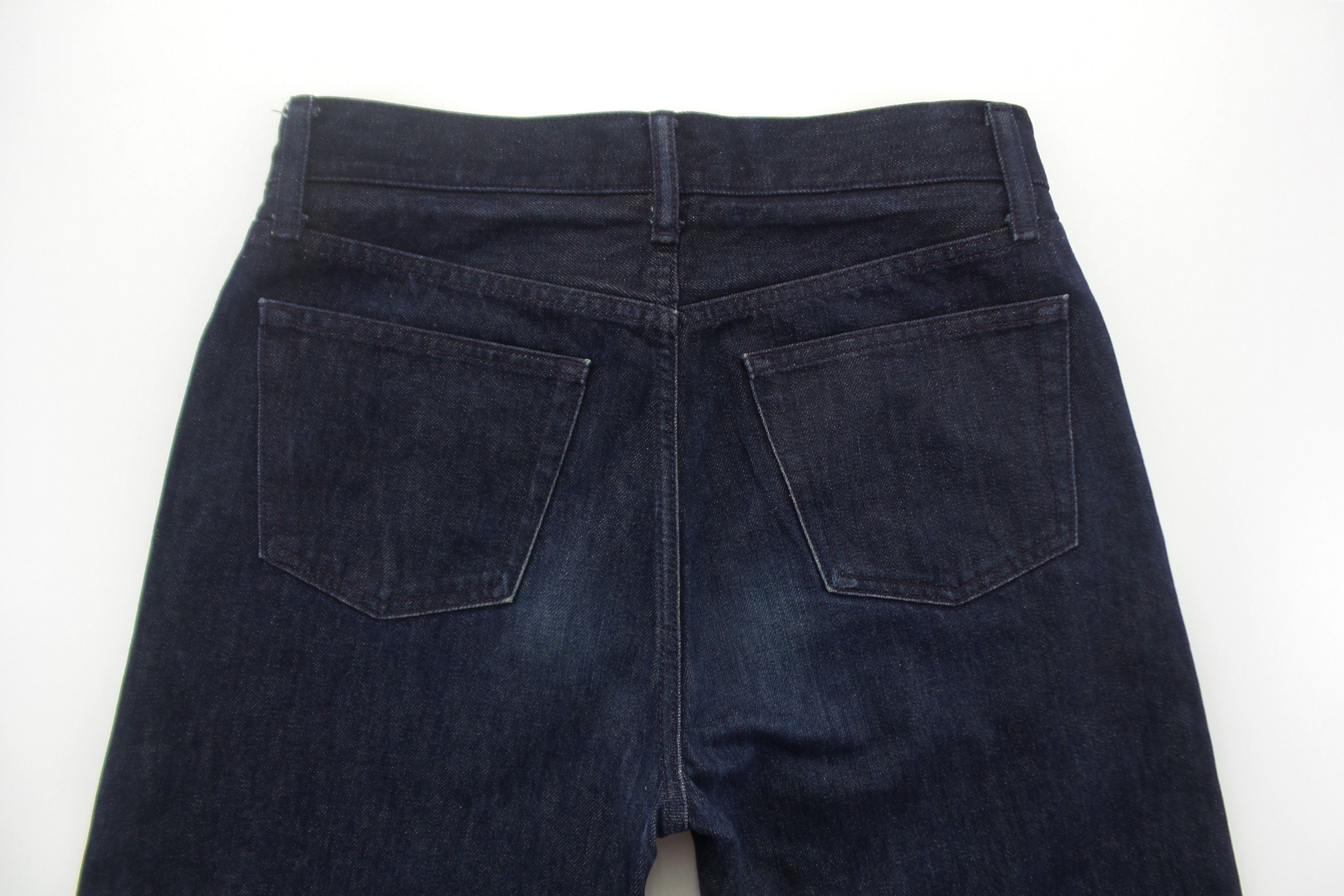 Helmut Lang × Uniqlo Helmut Lang × Uniqlo Dark Blue Jeans W30xL42.5 Size US 30 / EU 46 - 10 Thumbnail
