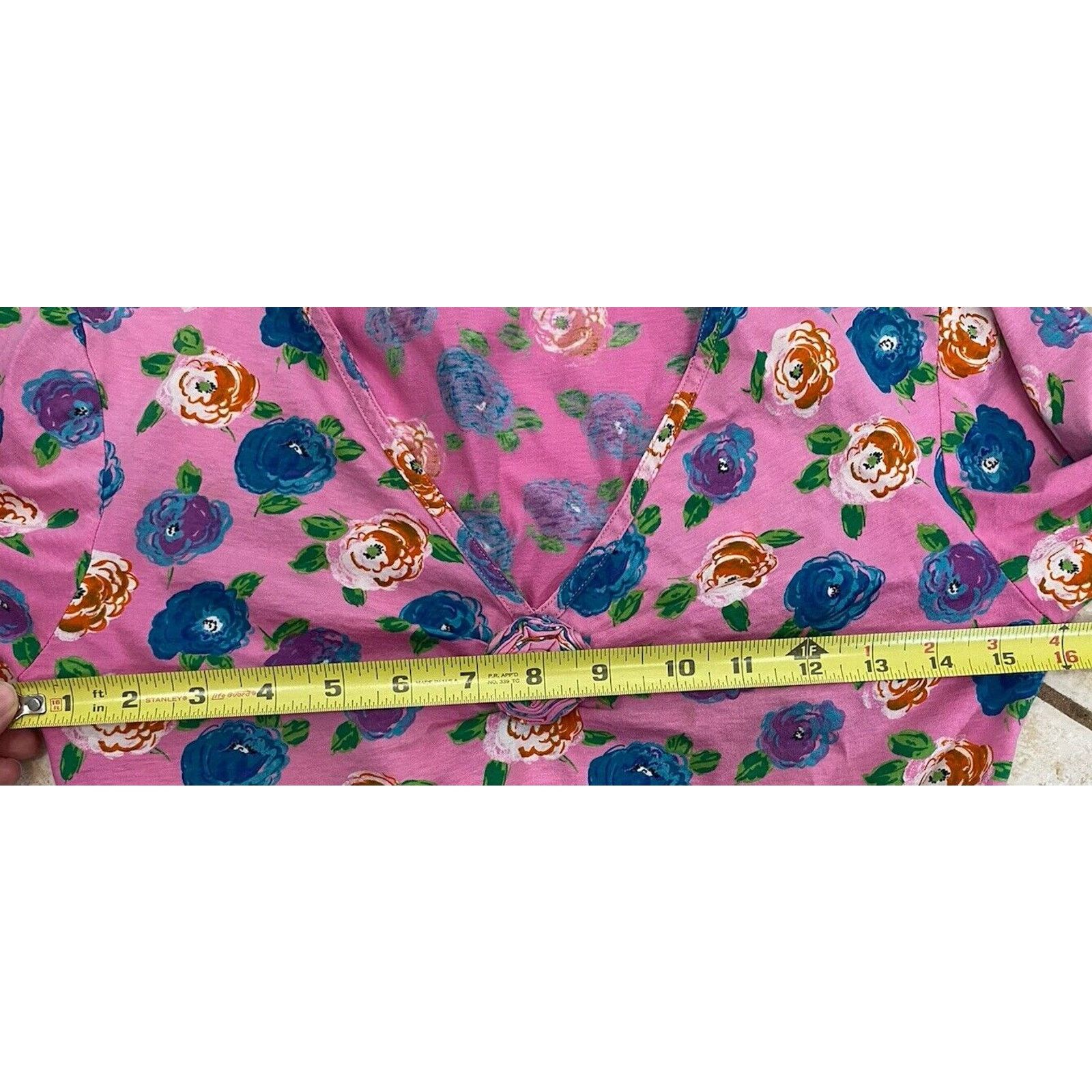 Other VTG Ungaro Ter Floral Pink Blue 3/4 Sleeve Shirt V Neck Size M / US 6-8 / IT 42-44 - 6 Thumbnail