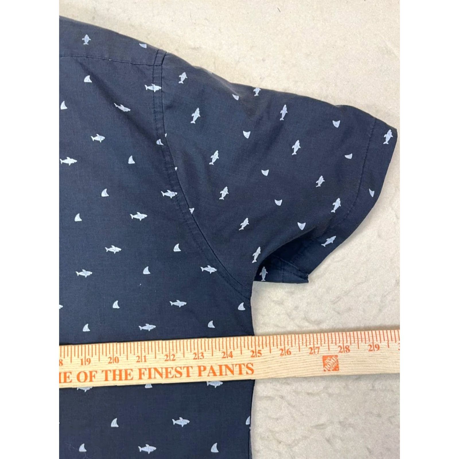 CO Molokai Surf Co Shirt Men 2XL Blue Button-Up Short Sleeve Collared Knit Cotton Polyester Casual All Seasons Lightweight Missing Button See Pic Size US XXL / EU 58 / 5 - 3 Thumbnail