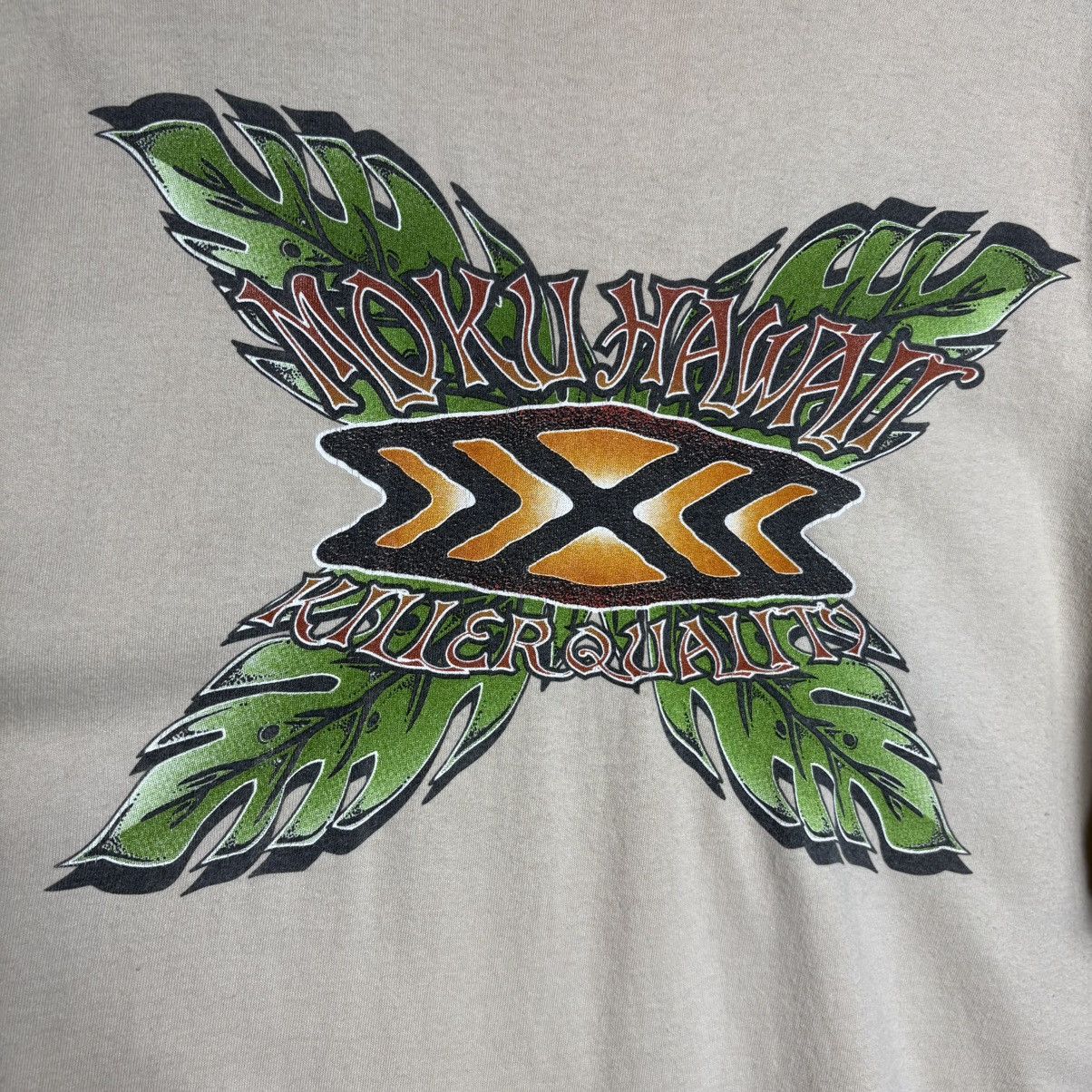 Vintage Vintage 90s Moku Hawaii The Boardshort Company Surf T-Shirt Size US XL / EU 56 / 4 - 3 Thumbnail