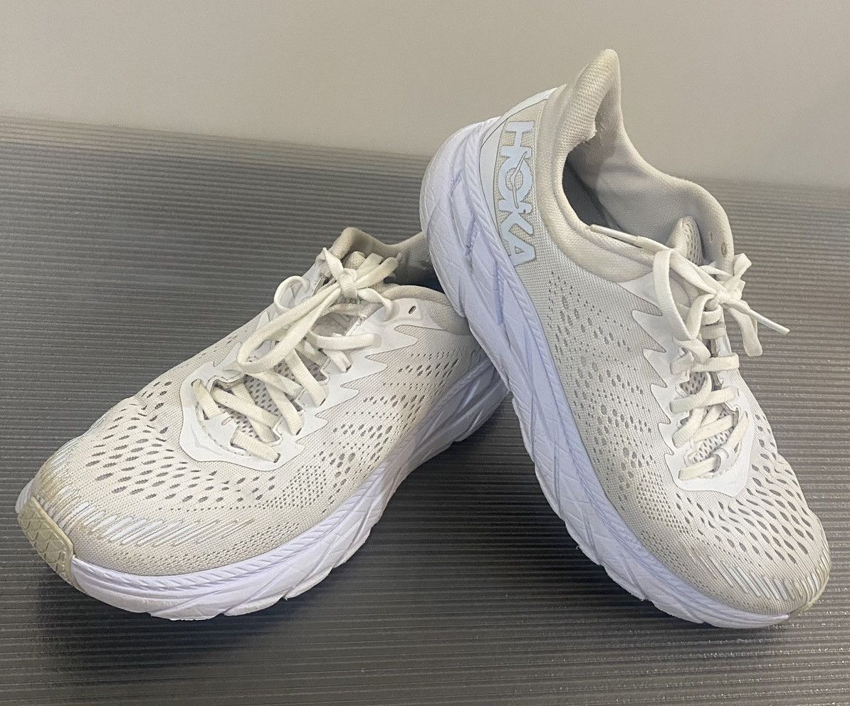 Hoka Hoka Clifton 7 triple white 8 Size US 8 / IT 38 - 1 Thumbnail