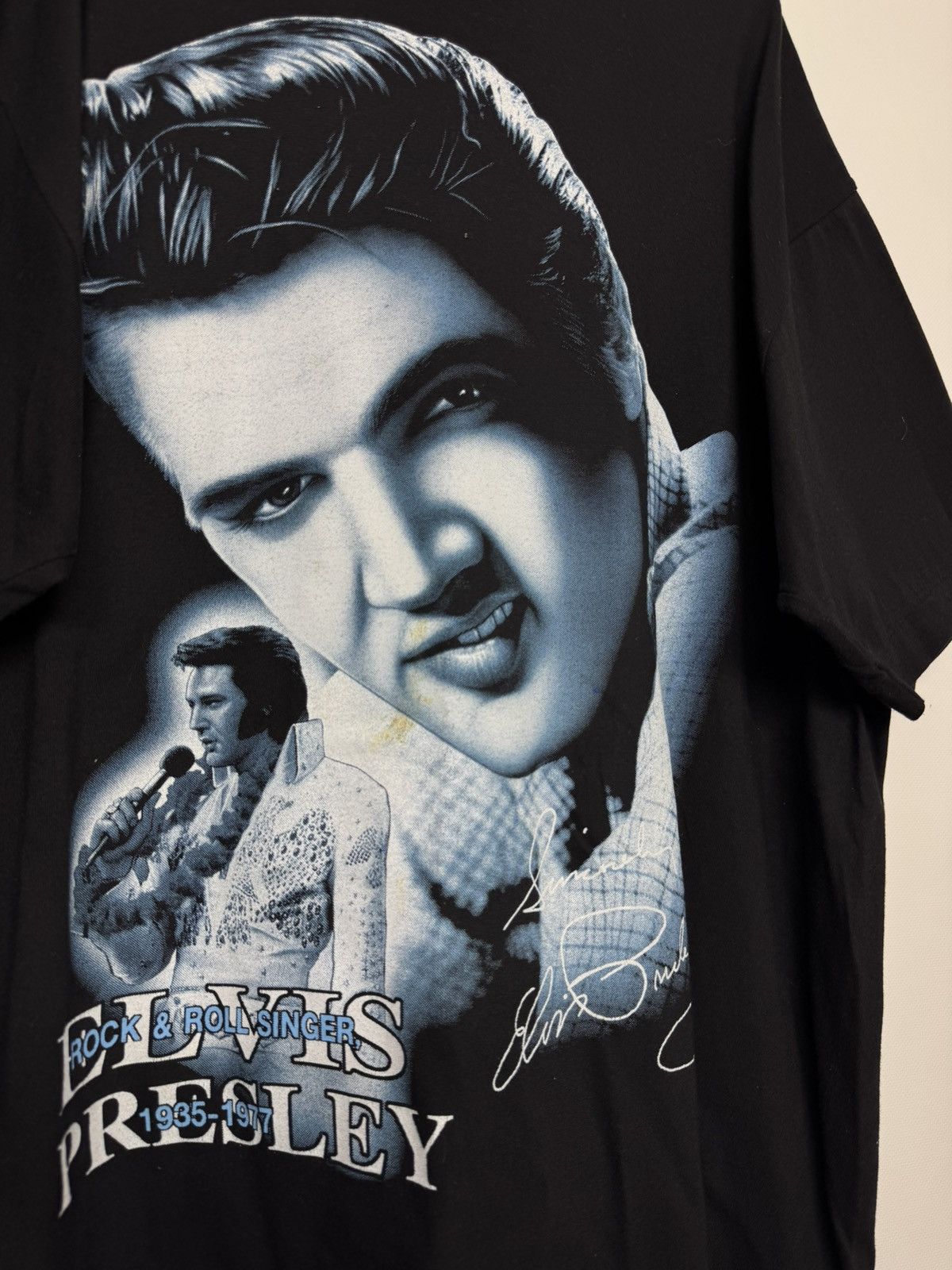 Vintage Vintage Y2k Elvis Presley Tshirt rock and roll singer Size US XL / EU 56 / 4 - 10 Thumbnail