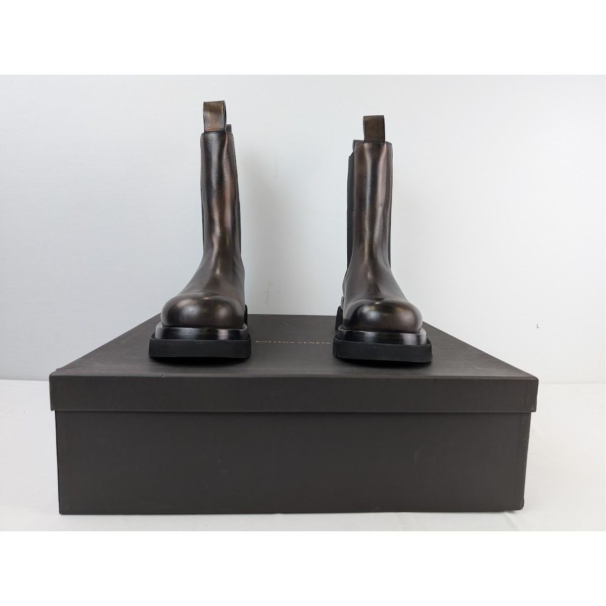 Bottega Veneta o1rshd1 Q:2 / Lug Boots in Ebony Size US 9 / EU 42 - 18 Thumbnail