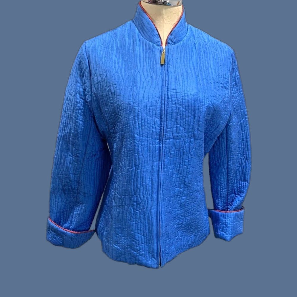 Vintage VINTAGE? (No) Large Carol Little Women's Blue SilK Quilted Full Zip Jacket L Blue Women Silk Full Zip Jacket Size L / US 10 / IT 46 - 1 Thumbnail