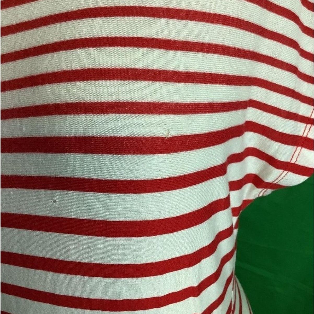 Forever 21 Casual Striped Red & White Scoop Neck Tee Forever 21 Small Size S / US 4 / IT 40 - 3 Thumbnail