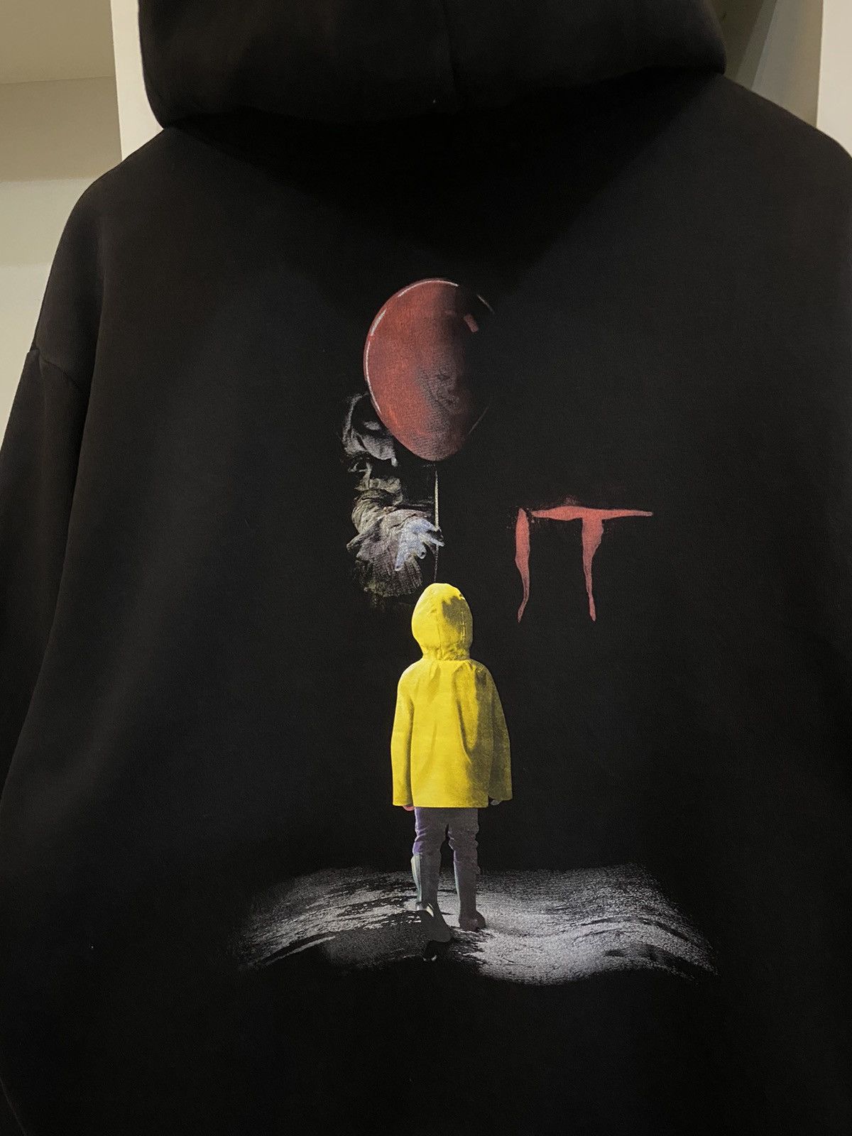 Warner Bros Movie IT you’ll float too pullover hoodie Size US XL / EU 56 / 4 - 6 Thumbnail