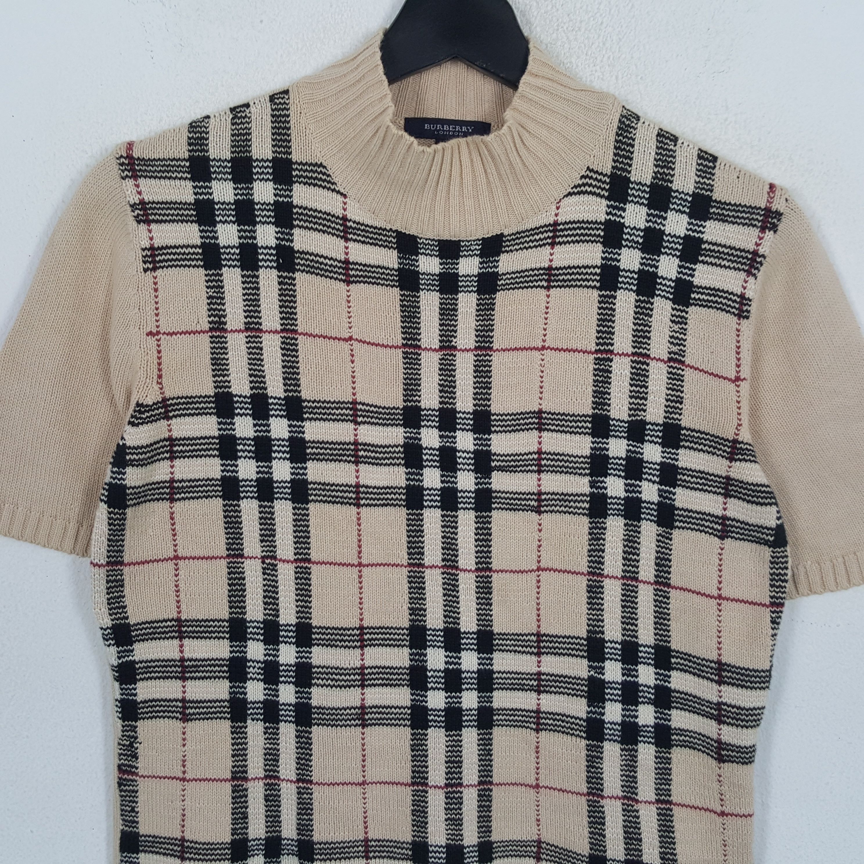 Burberry × Vintage BURBERRY LONDON Winter Style Nova Check Design Tshirt Size S / US 4 / IT 40 - 2 Thumbnail