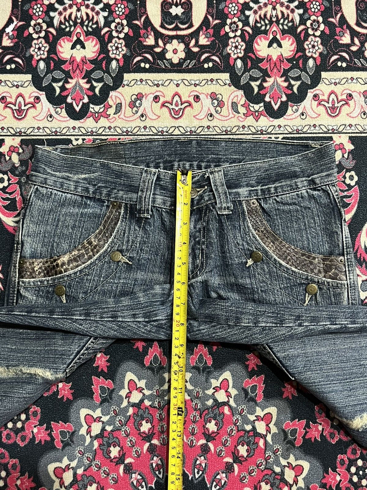 Tornado Mart Tornado Mart Python Pocket Distressed Blue Wash Flare Jeans Size 30" / US 8 / IT 44 - 14 Thumbnail
