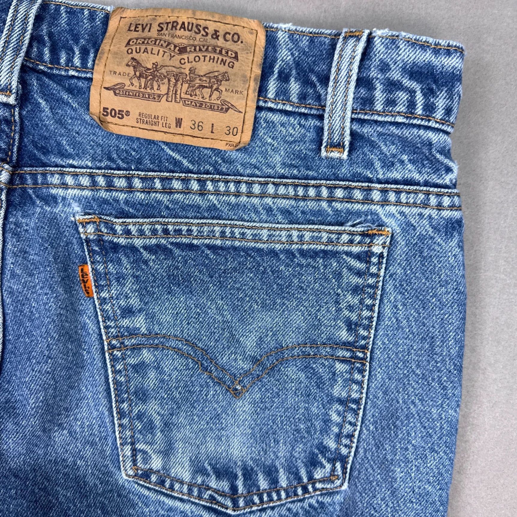 Levi's VINTAGE Levi's Jeans Mens 34x30 Blue 90s Orange Tab 505 Straight Pants Denim 5-Pocket Design Regular Fit Mens Jeans Size US 36 / EU 52 - 3 Thumbnail
