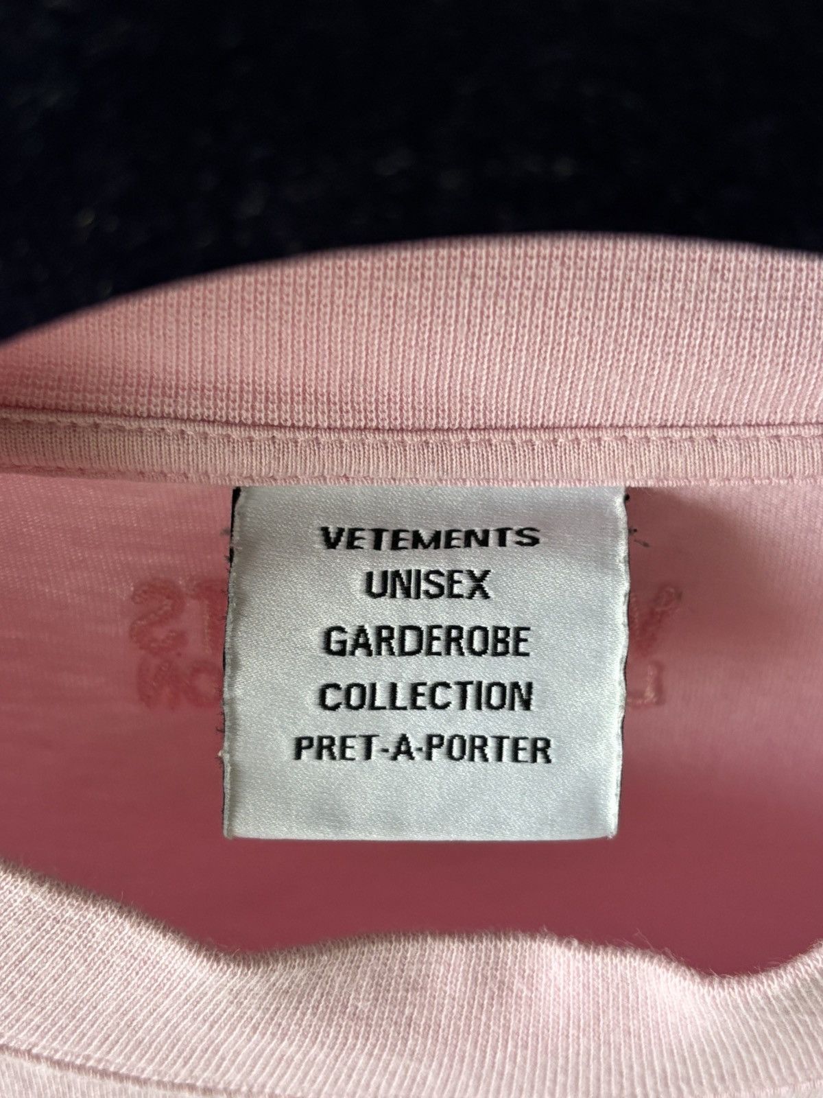 Vetements Vetements Small Limited Oversized T-Shirt Size US S / EU 44-46 / 1 - 8 Thumbnail