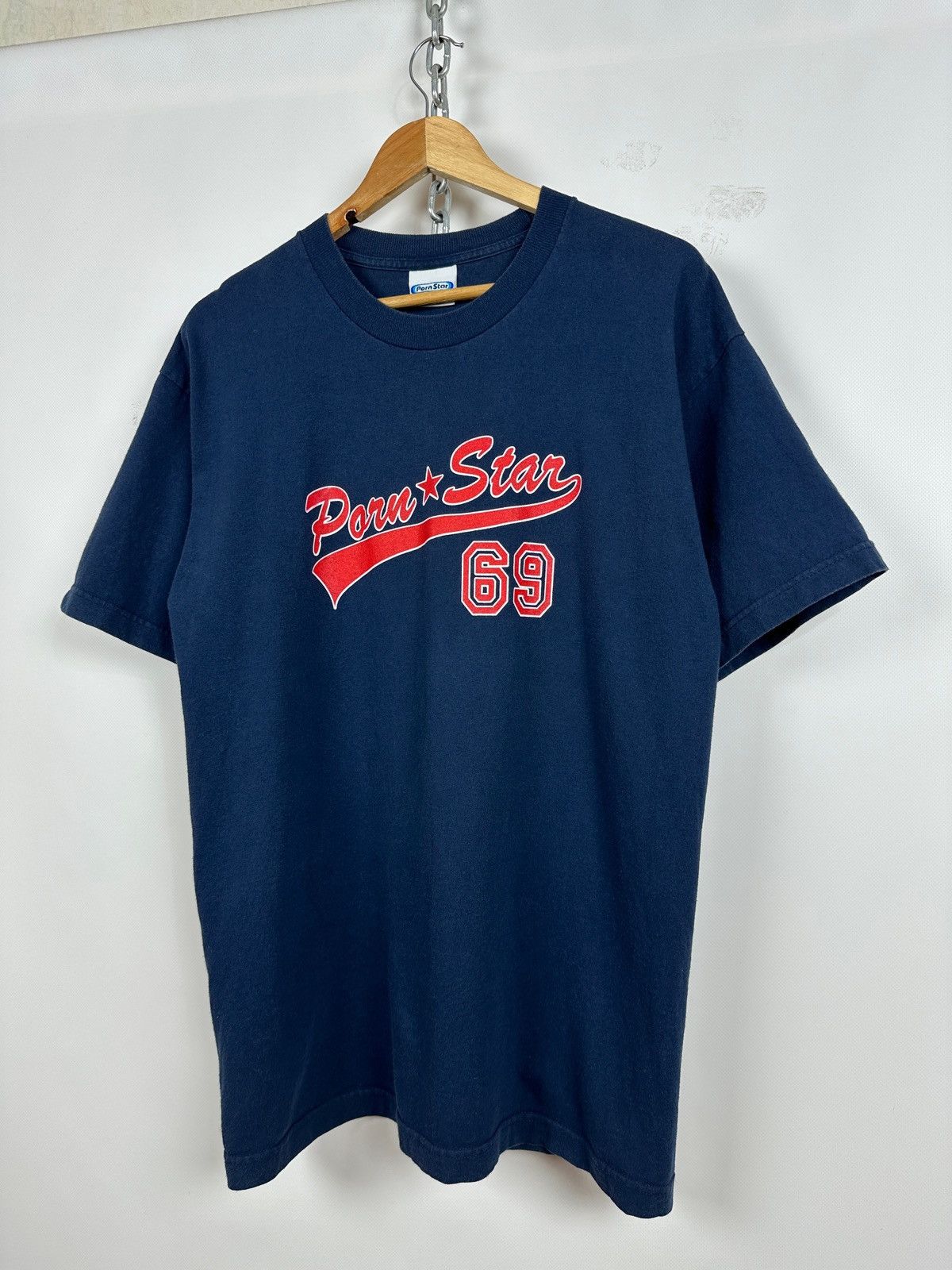 Girl Skateboards Vintage Pornstar 69 Navy Blue T-Shirt Size US M / EU 48-50 / 2 - 4 Thumbnail