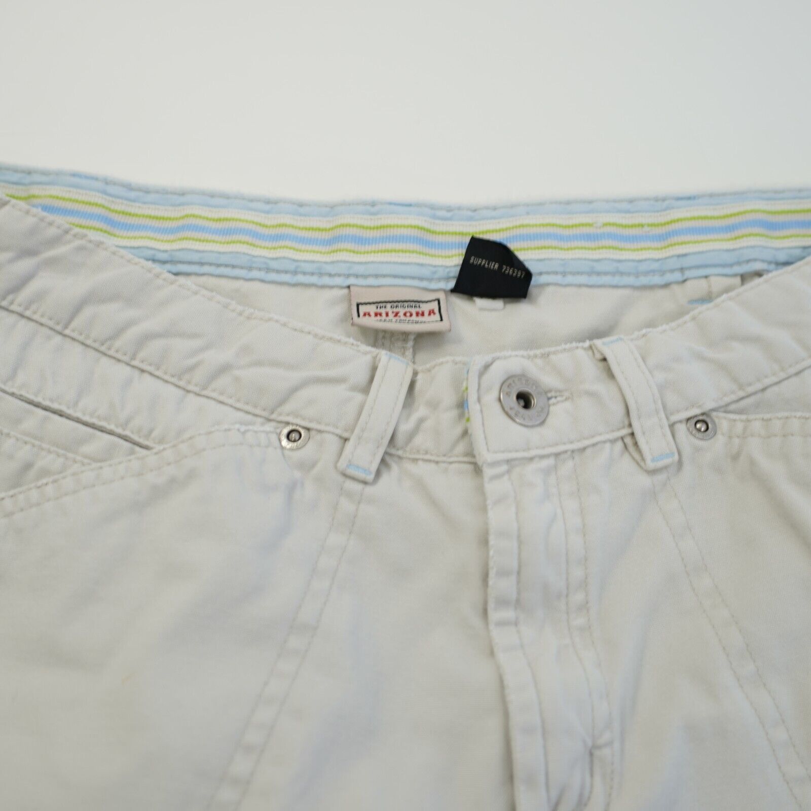 Arizona Jean Co. Arizona Jean Company Cream Short Shorts Size 9 Mid RIse 32/4 Size 32" / US 10 / IT 46 - 7 Thumbnail