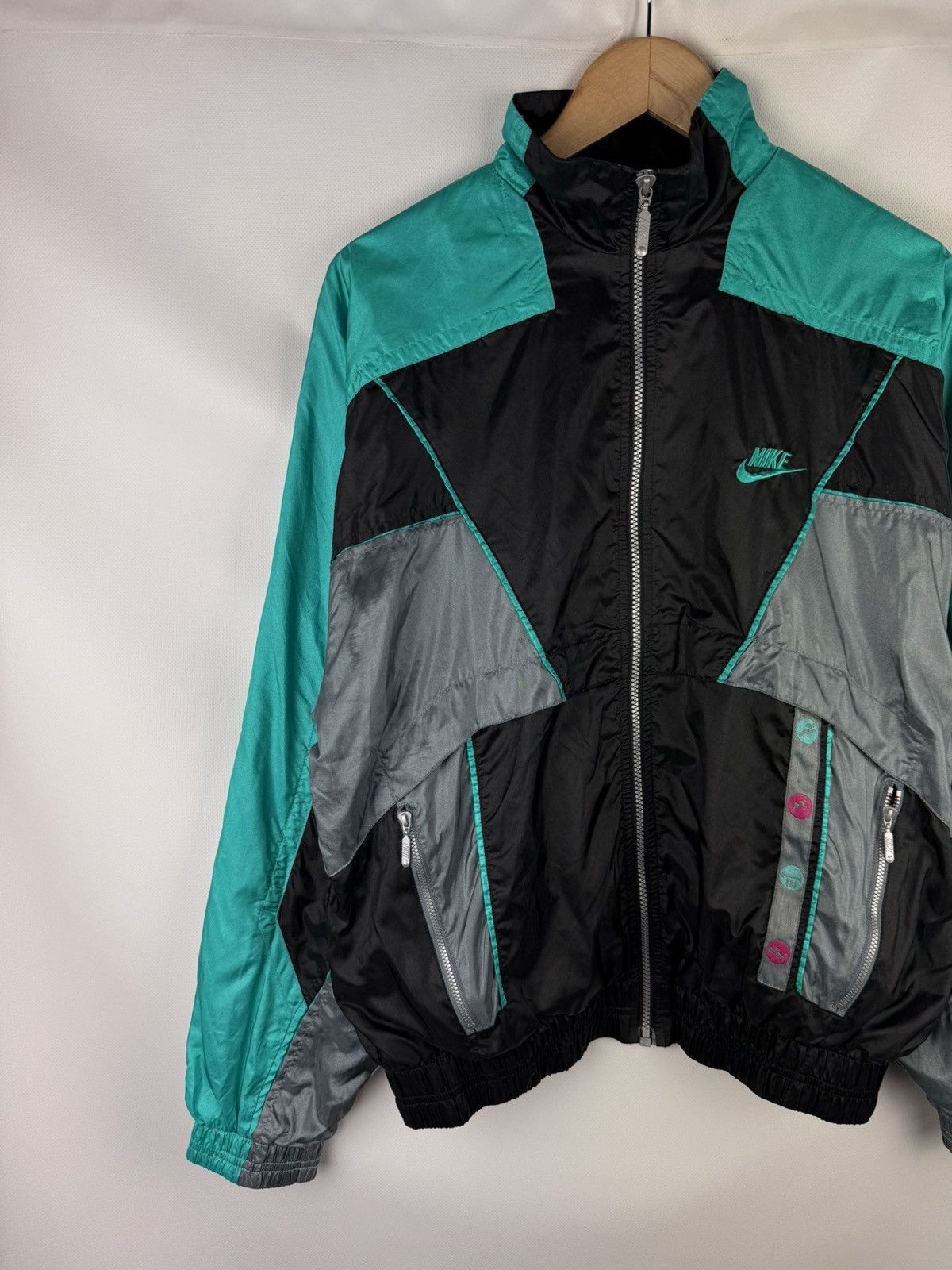 Nike Nike Vintage Men’s Nylon Full Zip Windbreaker Jacket Size S Size US S / EU 44-46 / 1 - 2 Thumbnail